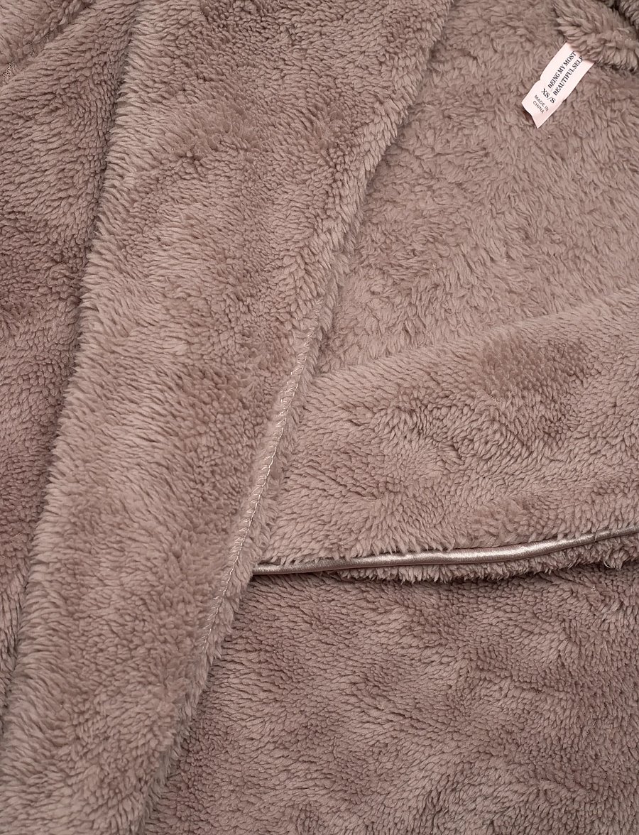 Hunkemöller - Robe Long Fluffy Fleece - everyday style - etherea - 2