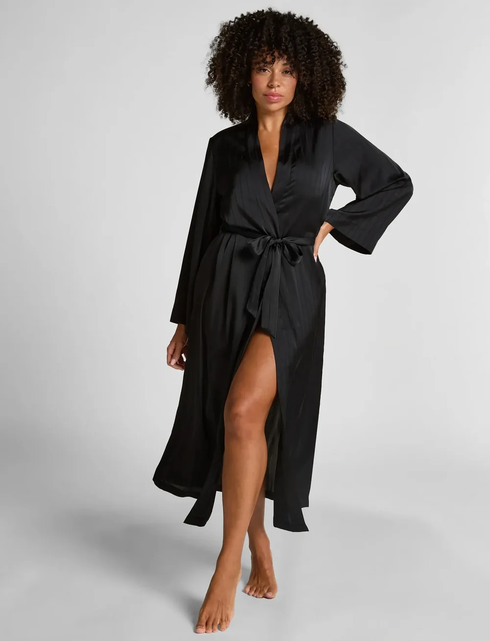 Hunkemöller - KIMONO LONG SATIN PINSTRIPE - kimonoer - caviar - 0