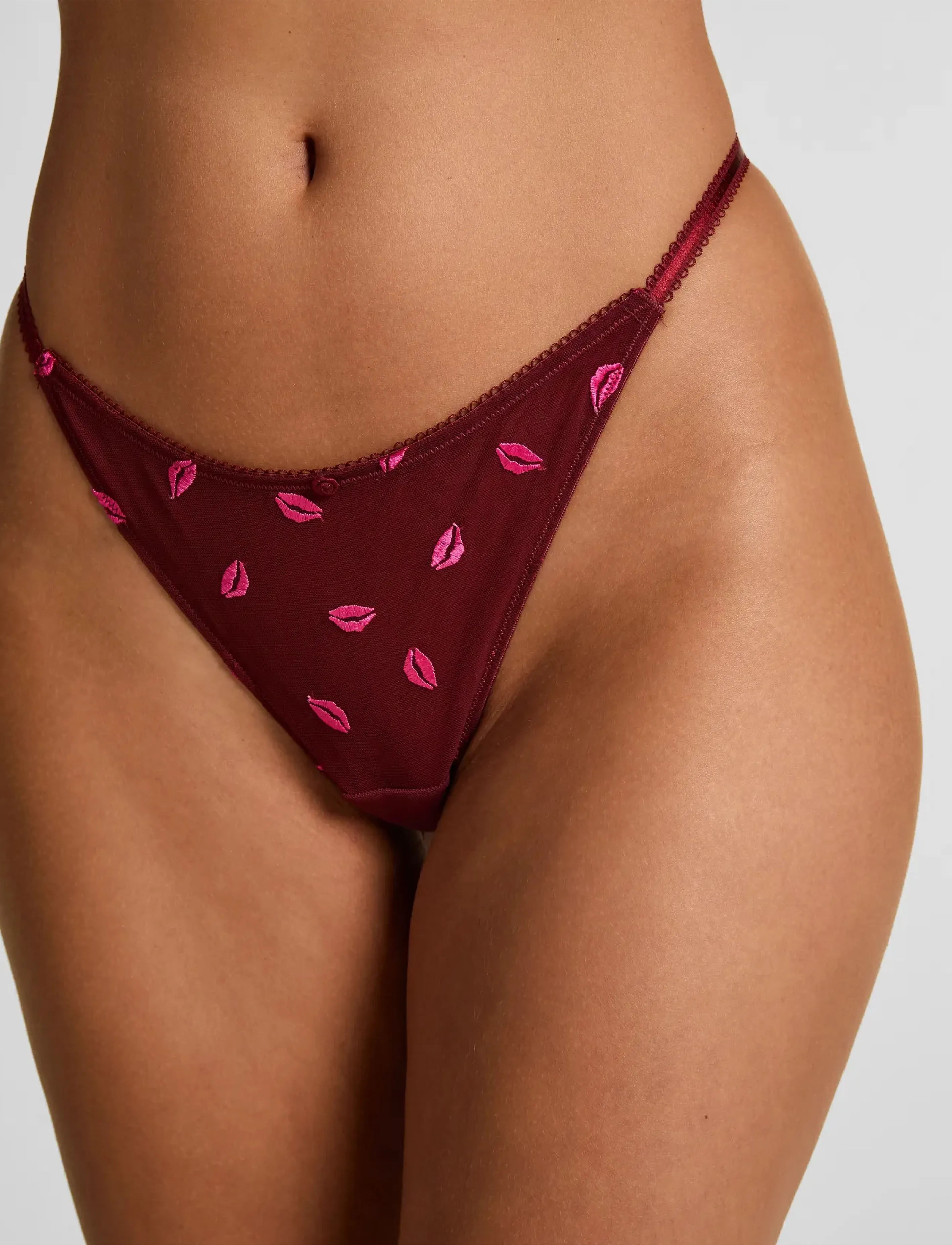 Hunkemöller - Frida Hl String T - zemākās cenas - cabernet - 4