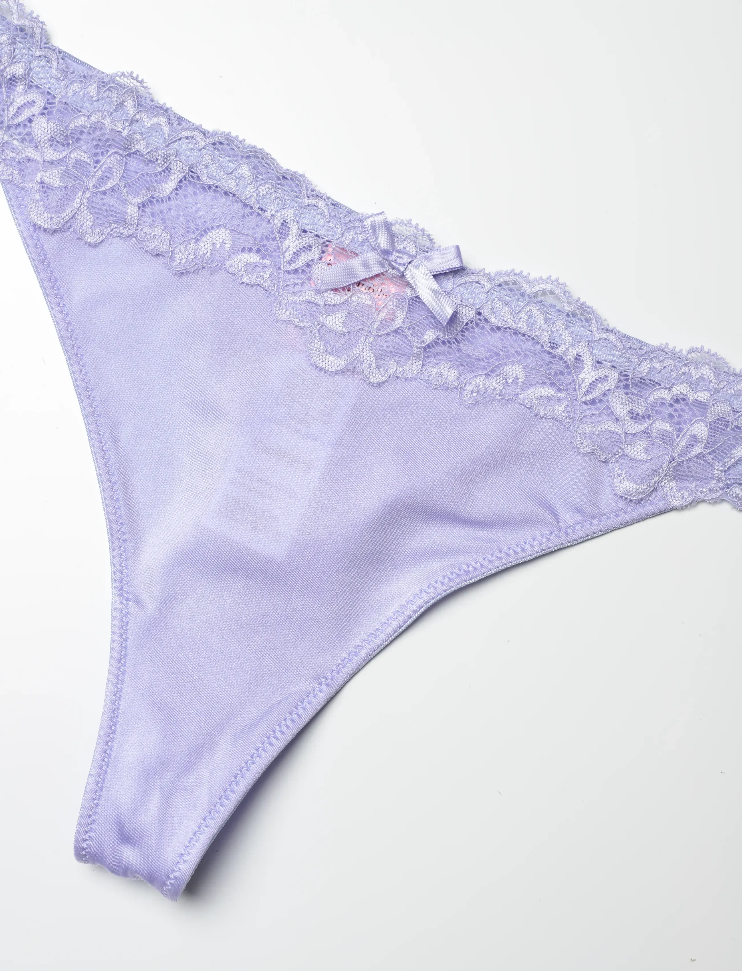 Hunkemöller - Lace & Shine String R - lowest prices - baby lavender - 2