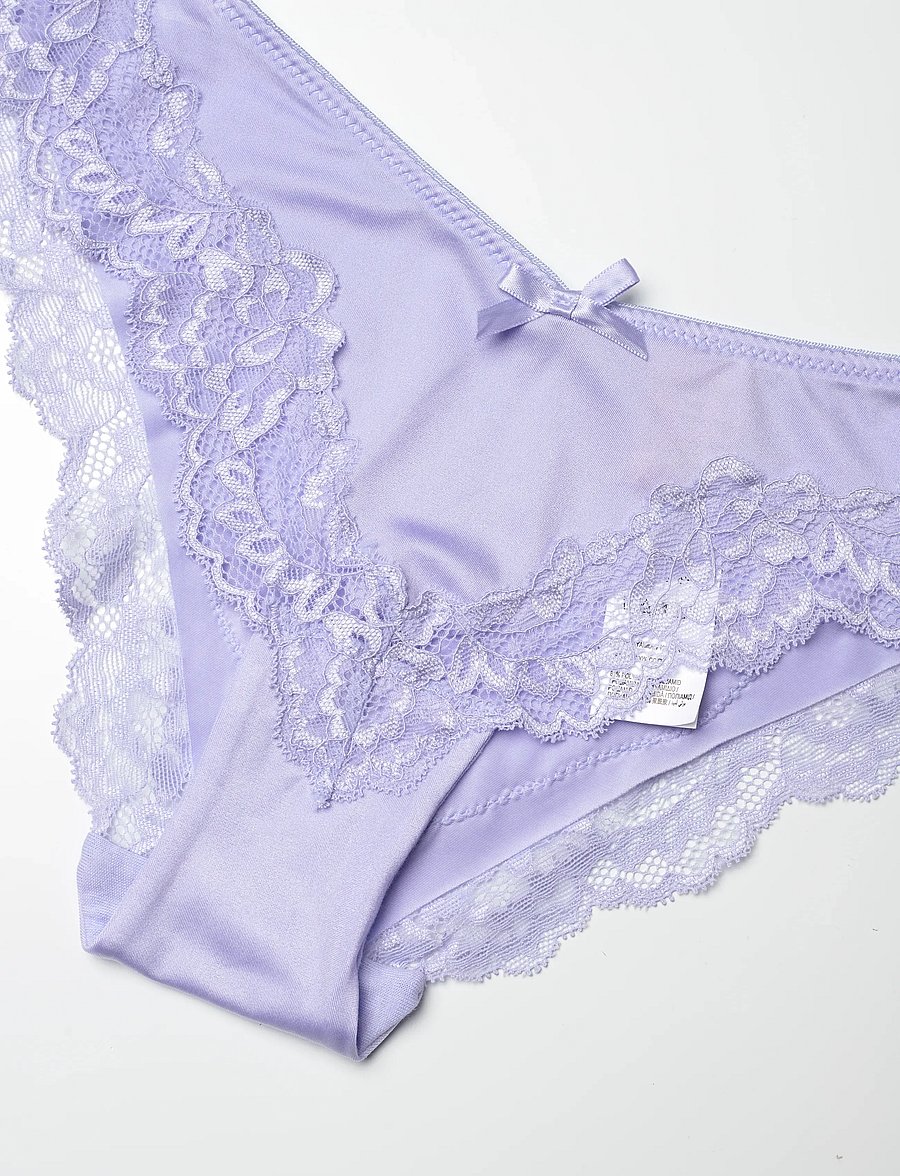 Hunkemöller - Lace & Shine Hl Deep V Braz - brazilian slips - baby lavender - 2