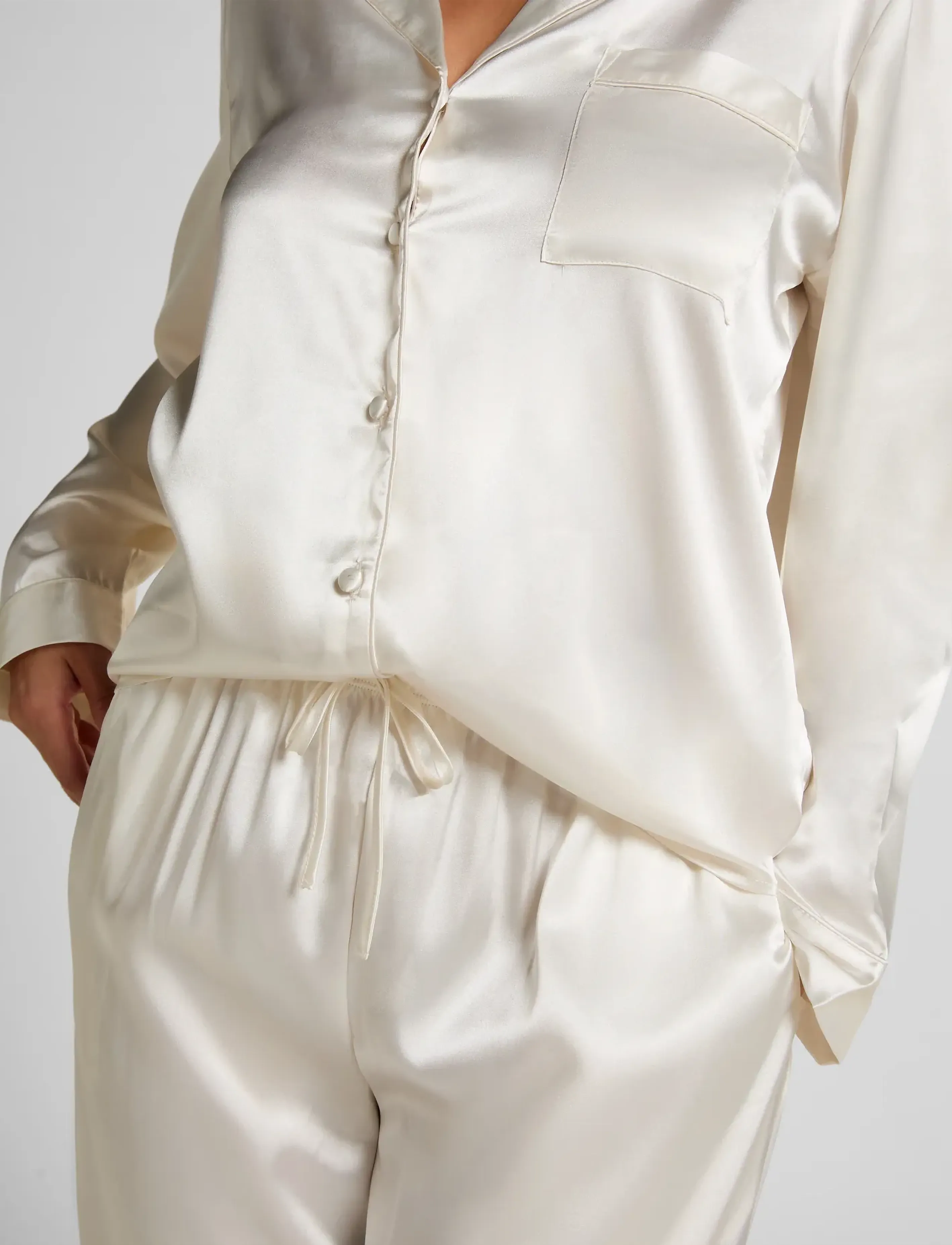 Hunkemöller - Pj Ls Shiny Satin - pyjamas - gardenia - 5