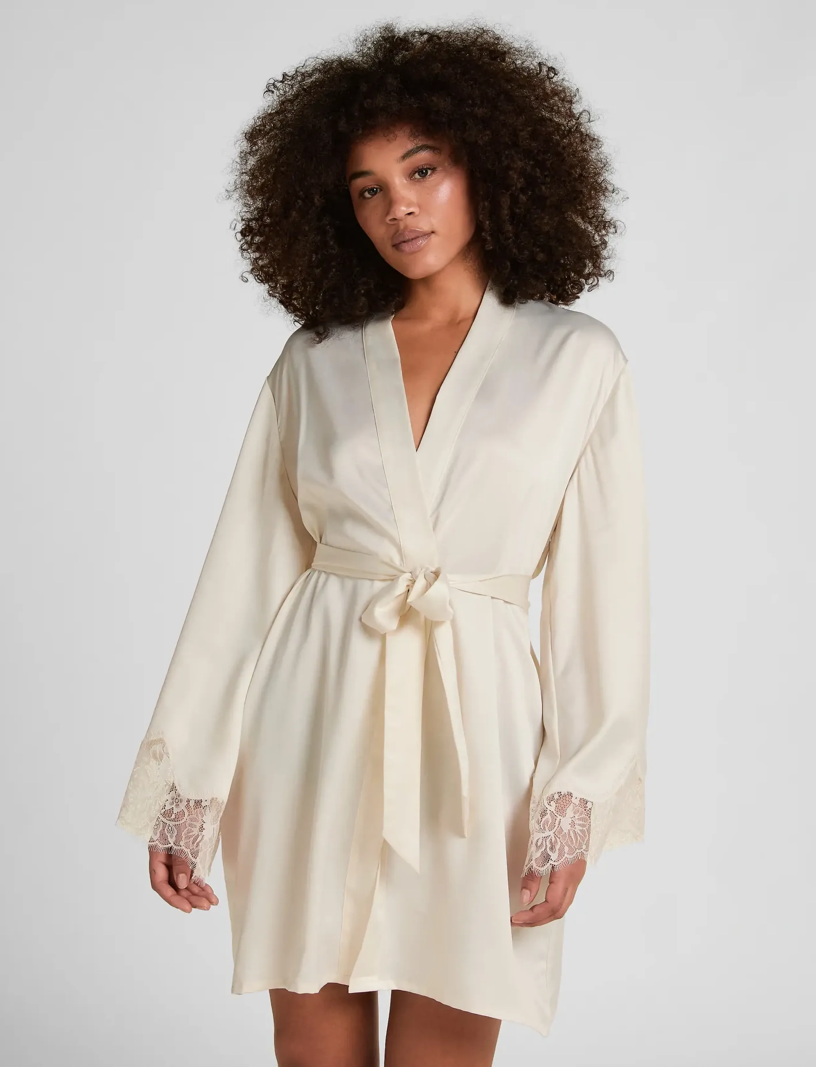 Hunkemöller KIMONO SATIN LACE VALERIE - Lingerie - GARDENIA / cream