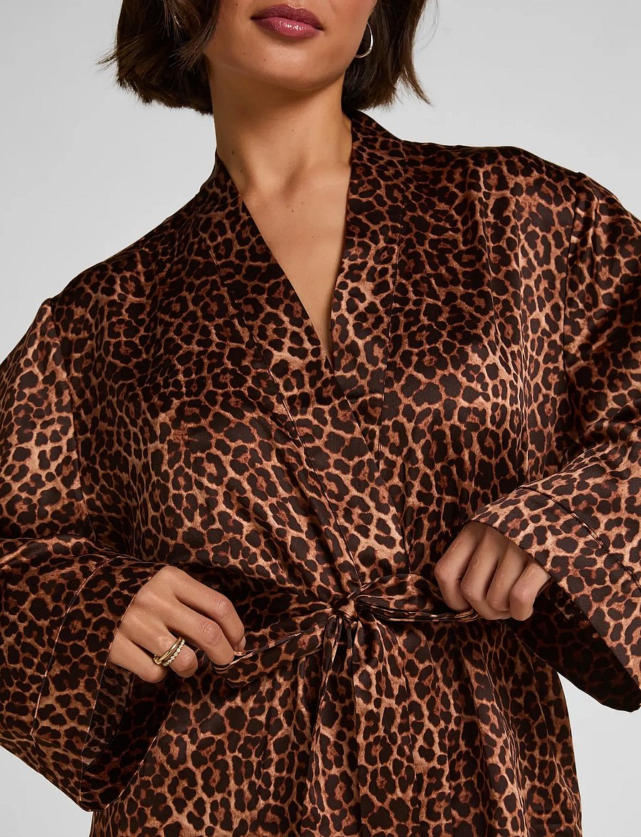 Hunkemöller - KIMONO SATIN LEO - kimonoer - black - 3