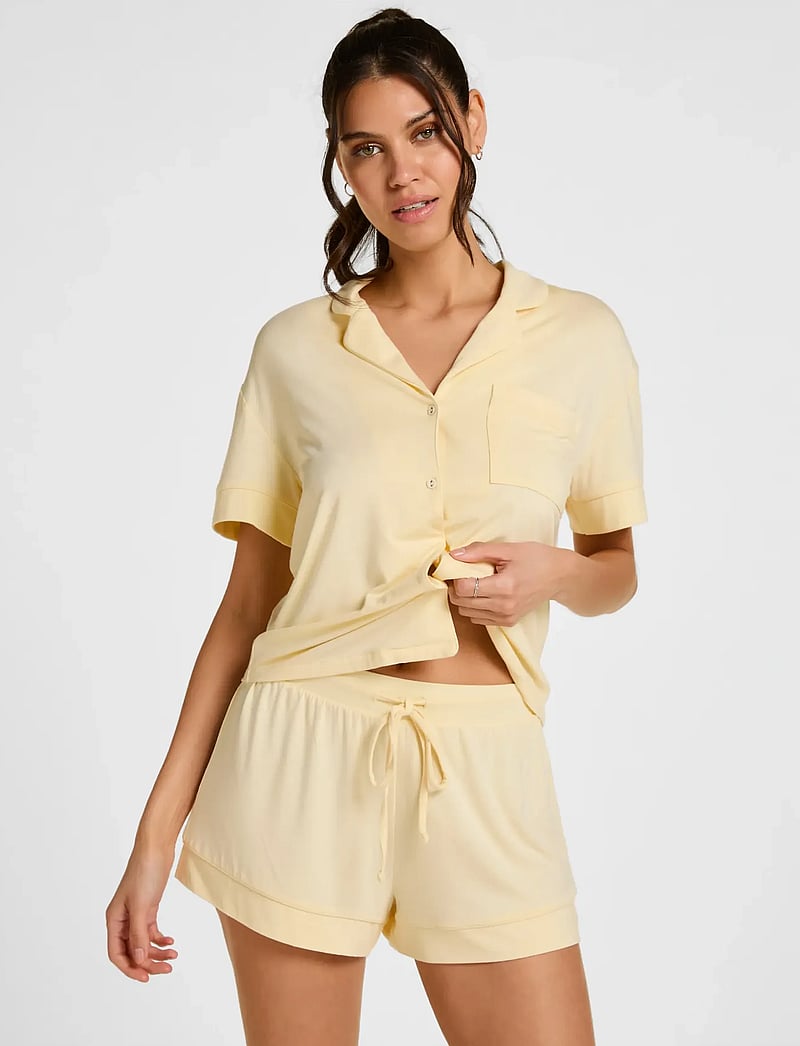 Hunkemöller - SHORT JERSEY ESSENTIAL - lühikesed dressipüksid - vanilla custard - 3
