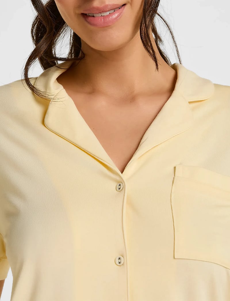 Hunkemöller - JACKET SS JERSEY ESSENTIAL - kortærmede skjorter - vanilla custard - 3