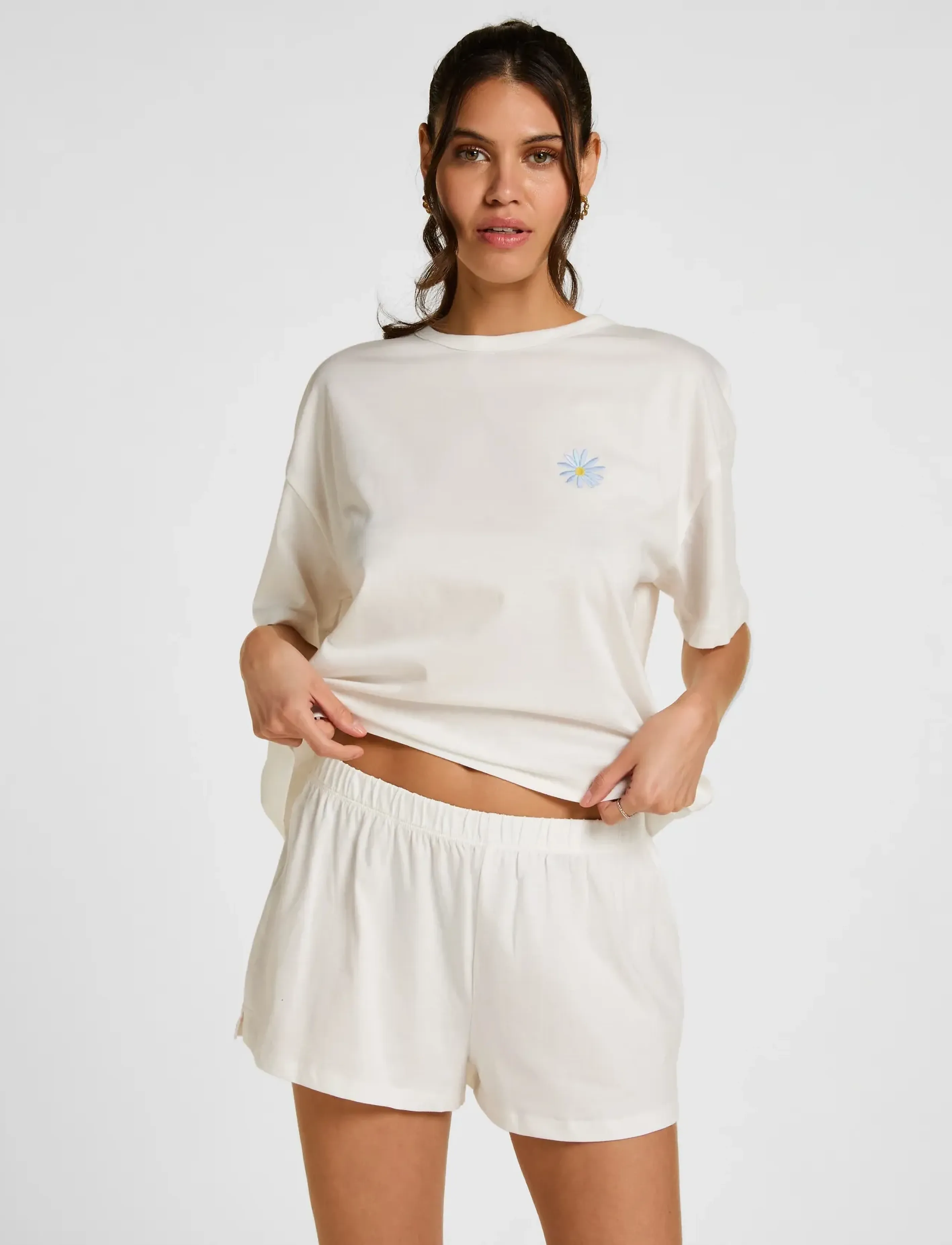 Hunkemöller PJ SS SHORT CO EMBROIDERIE - T-paidat - GARDENIA / cream
