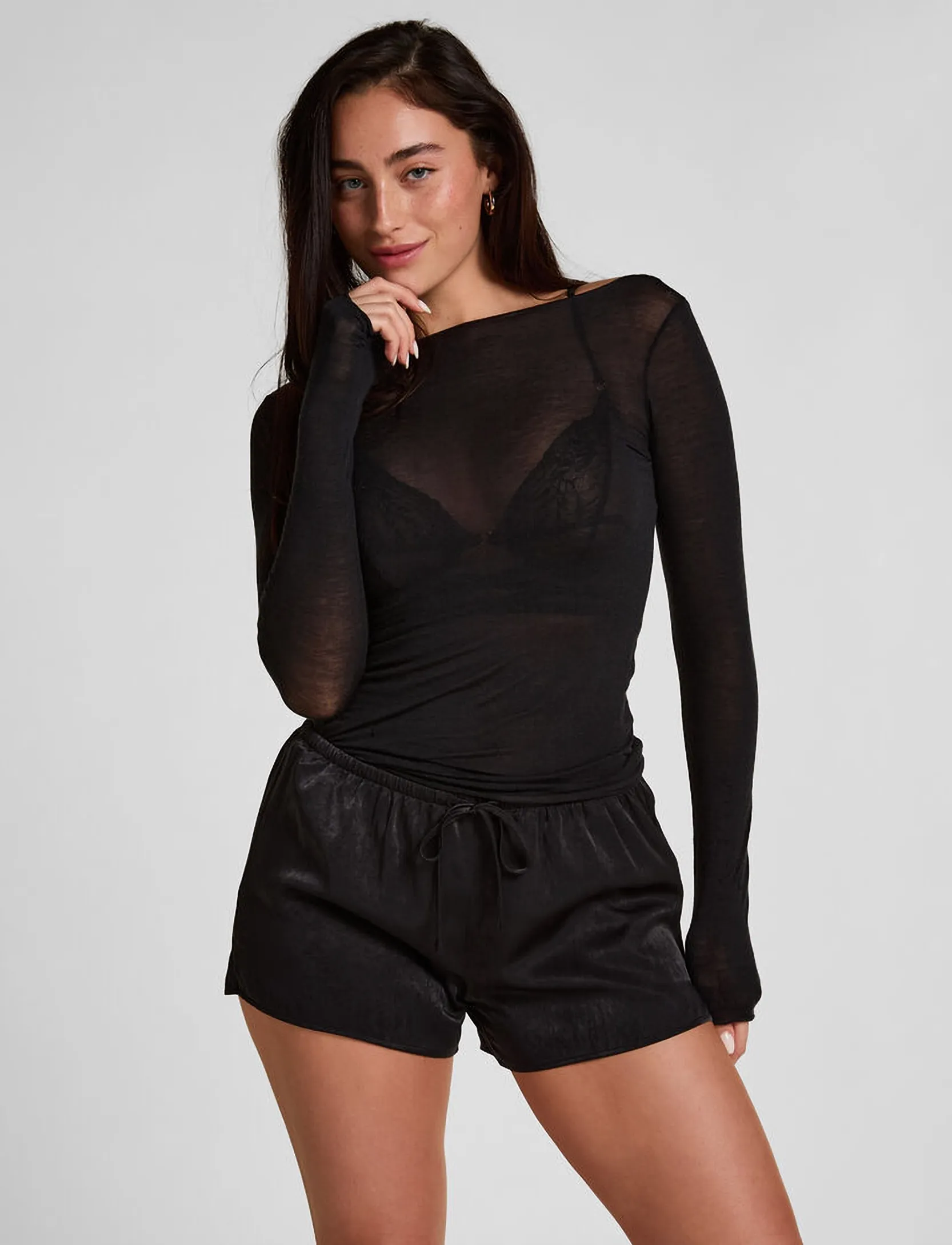 Short Satin Ayla