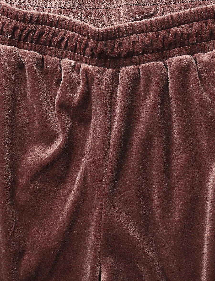 Hunkemöller - PJ SS VELOURS POCKET - pyjamas - deep mahogany - 4