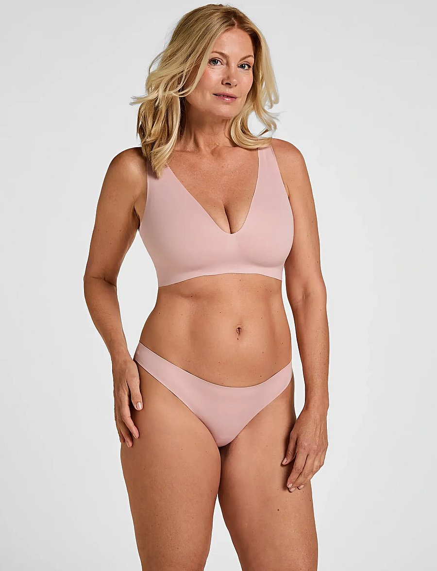 Hunkemöller - Ultimate Comfort String R - saumattomat alushousut - pale mauve - 0