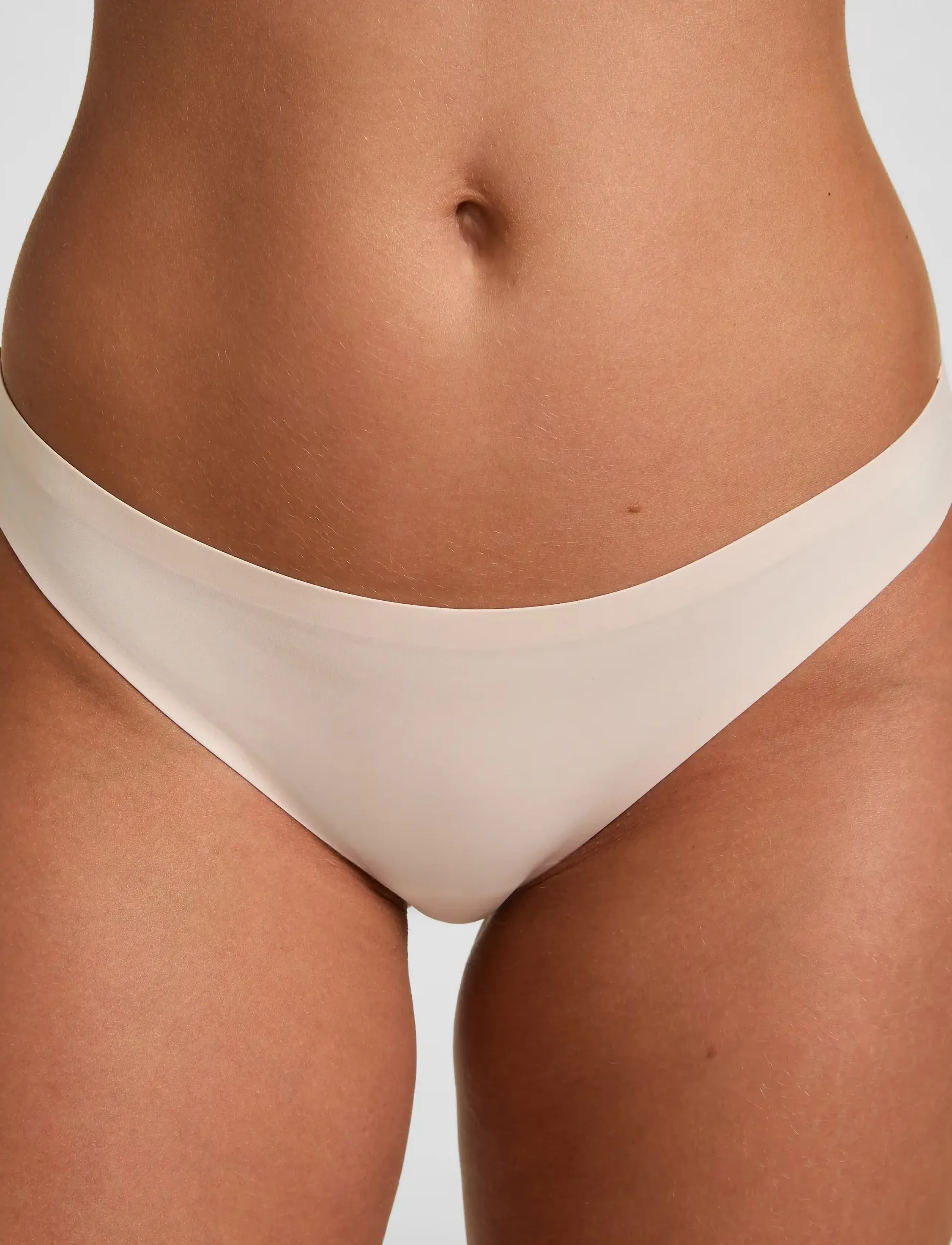 Hunkemöller - Ultimate Comfort String R - naadloze slips - shell - 3