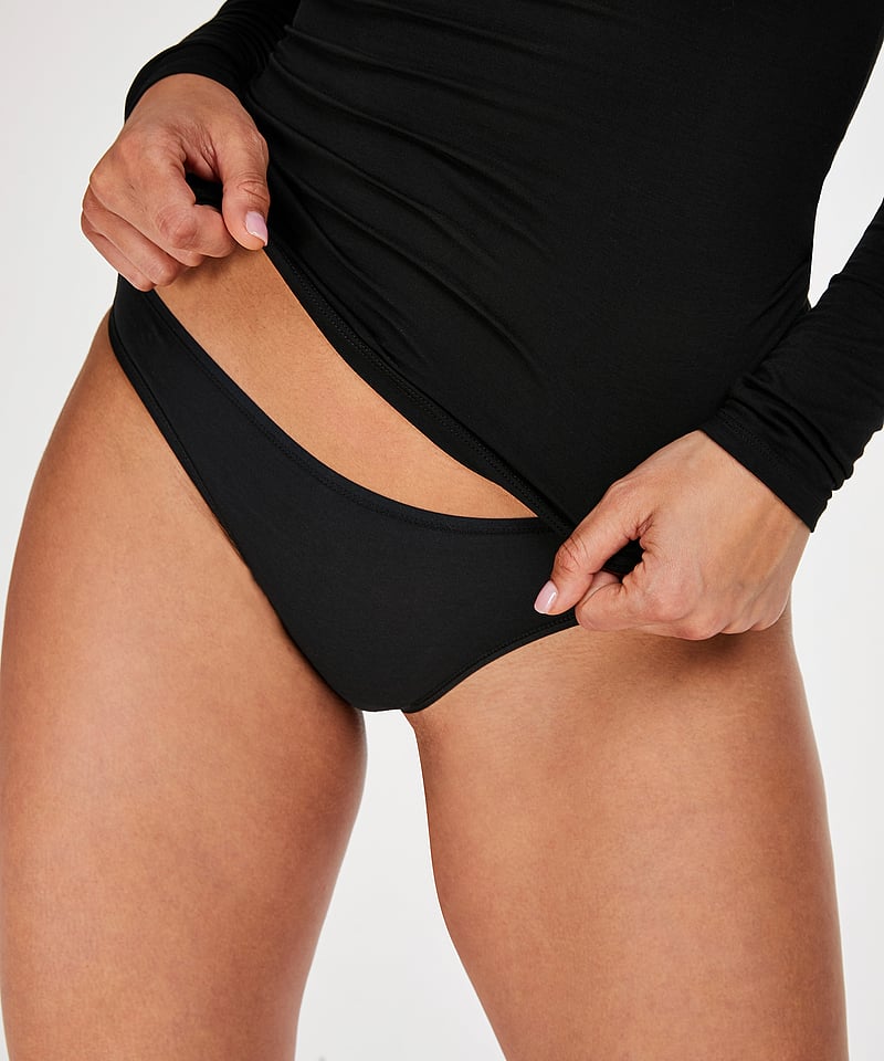 Hunkemöller - Kim string - thongs - black - 2