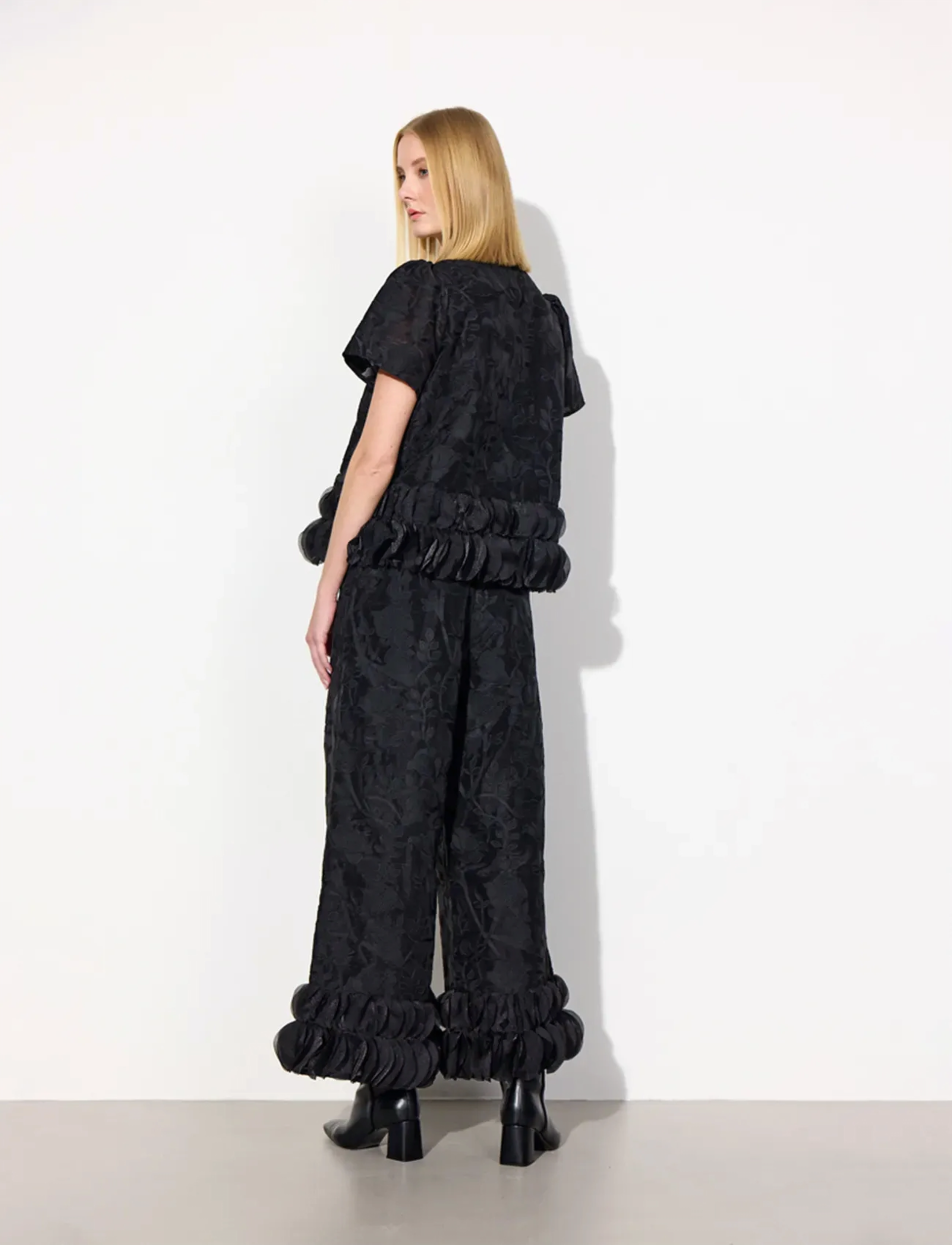 Hunkøn - Aiko Blouse - kortermede bluser - black - 4
