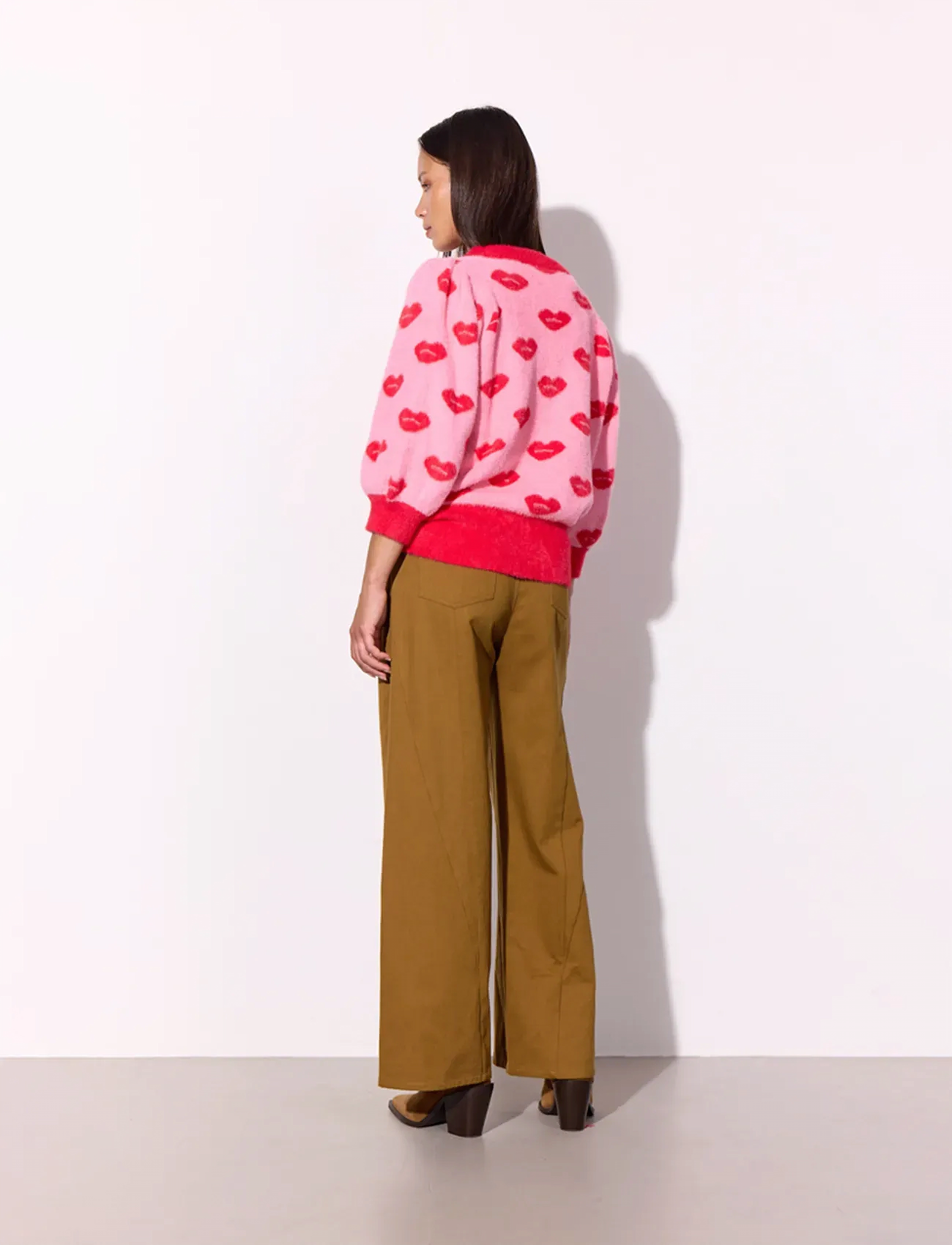 Hunkøn - Lilou Blouse - swetry - kiss me art print - 4