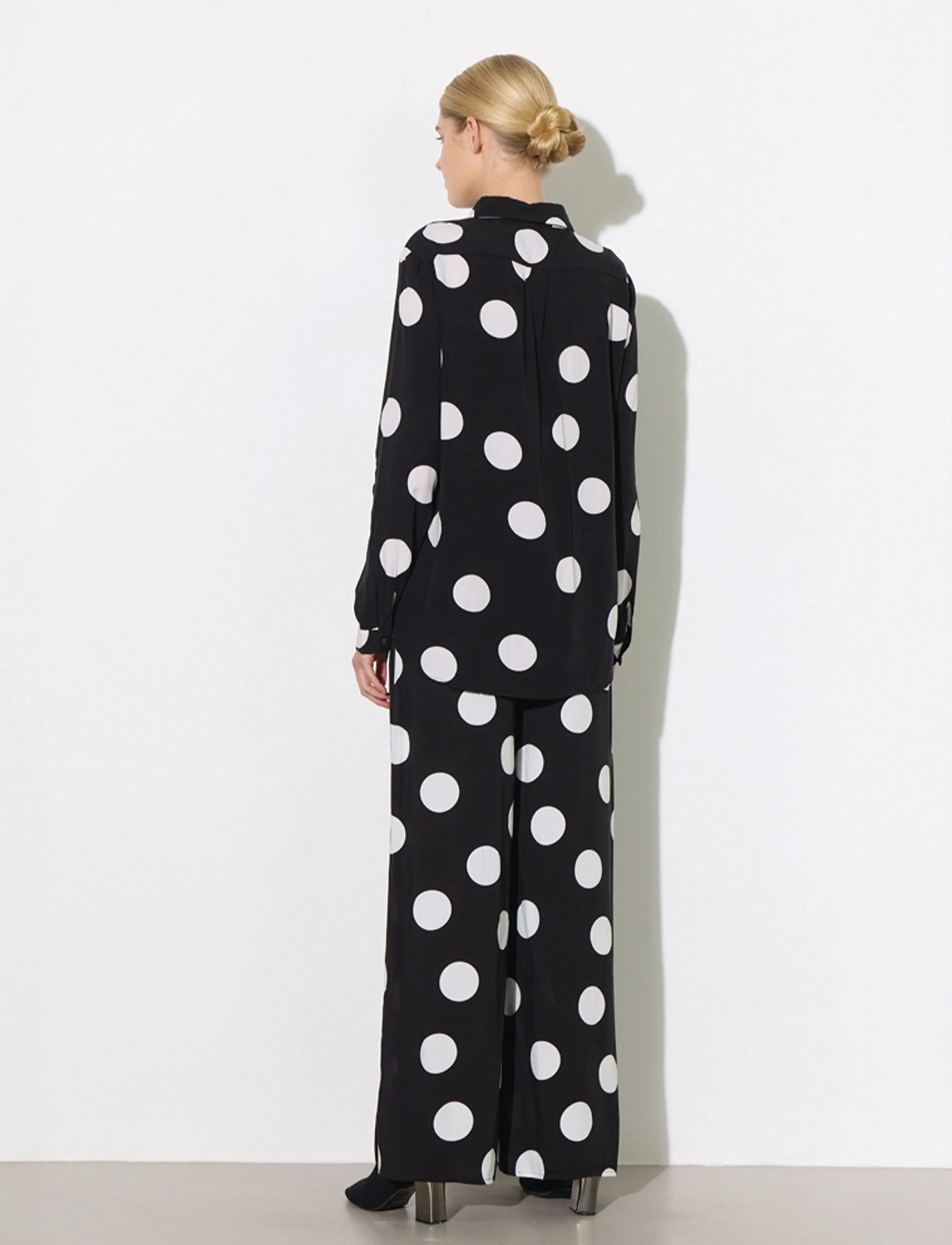 Hunkøn - Vicky Shirt - långärmade skjortor - big dots - 3