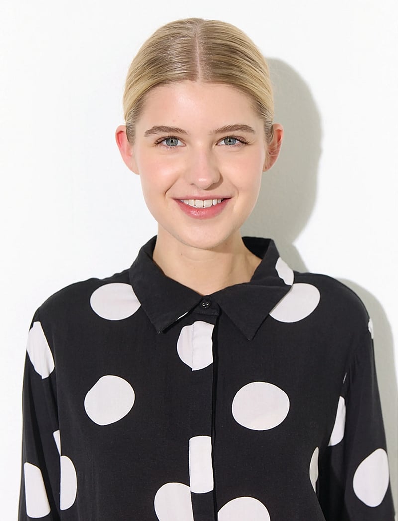 Hunkøn - Vicky Shirt - långärmade skjortor - big dots - 4