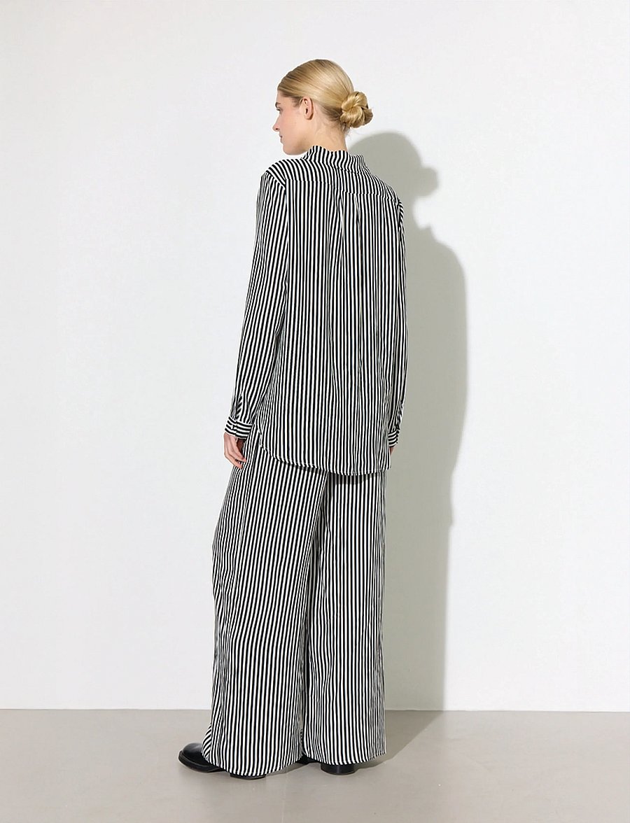 Hunkøn - Vicky Shirt - langermede skjorter - black striped - 3