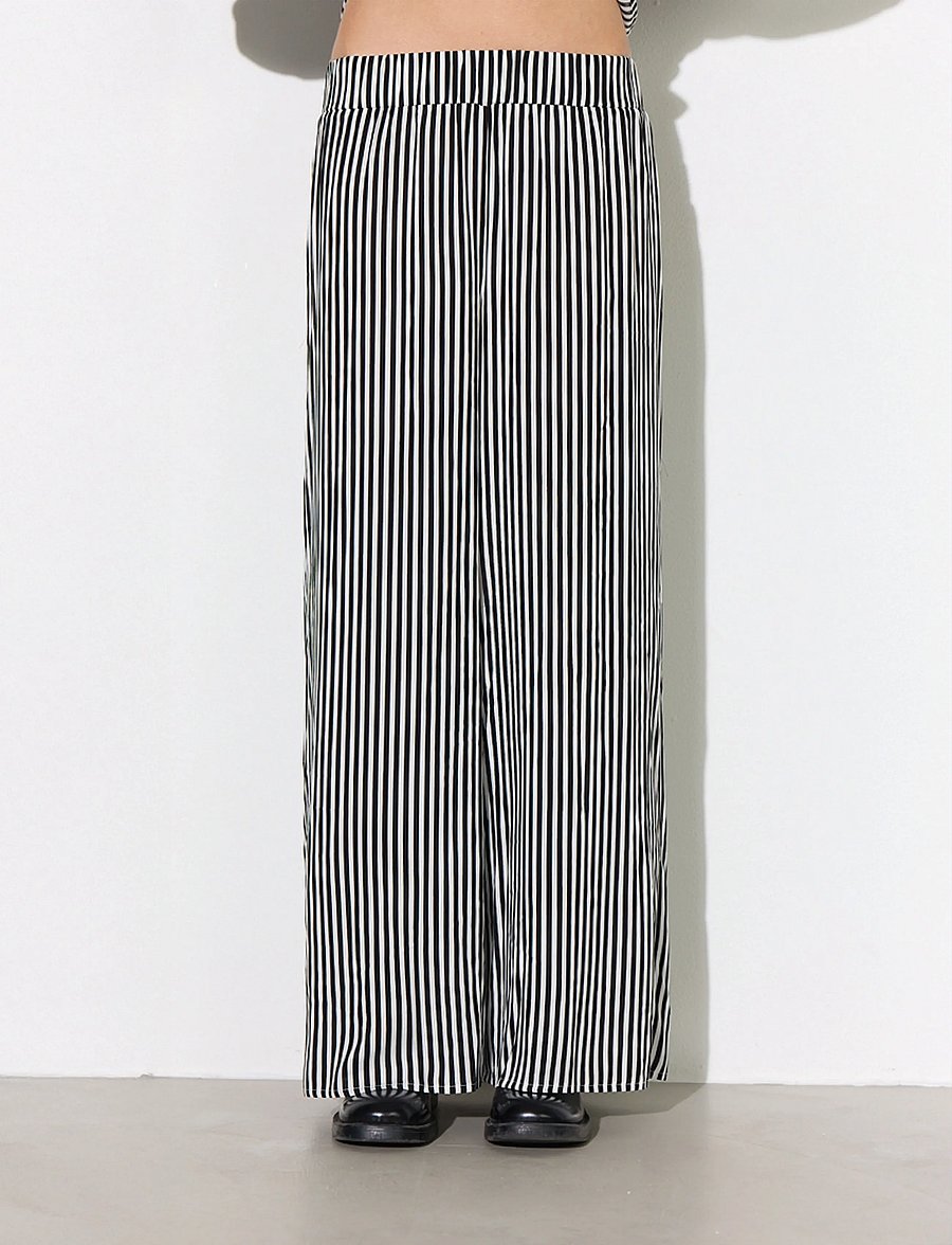 Hunkøn - Vicky Trousers - vida byxor - black striped - 0