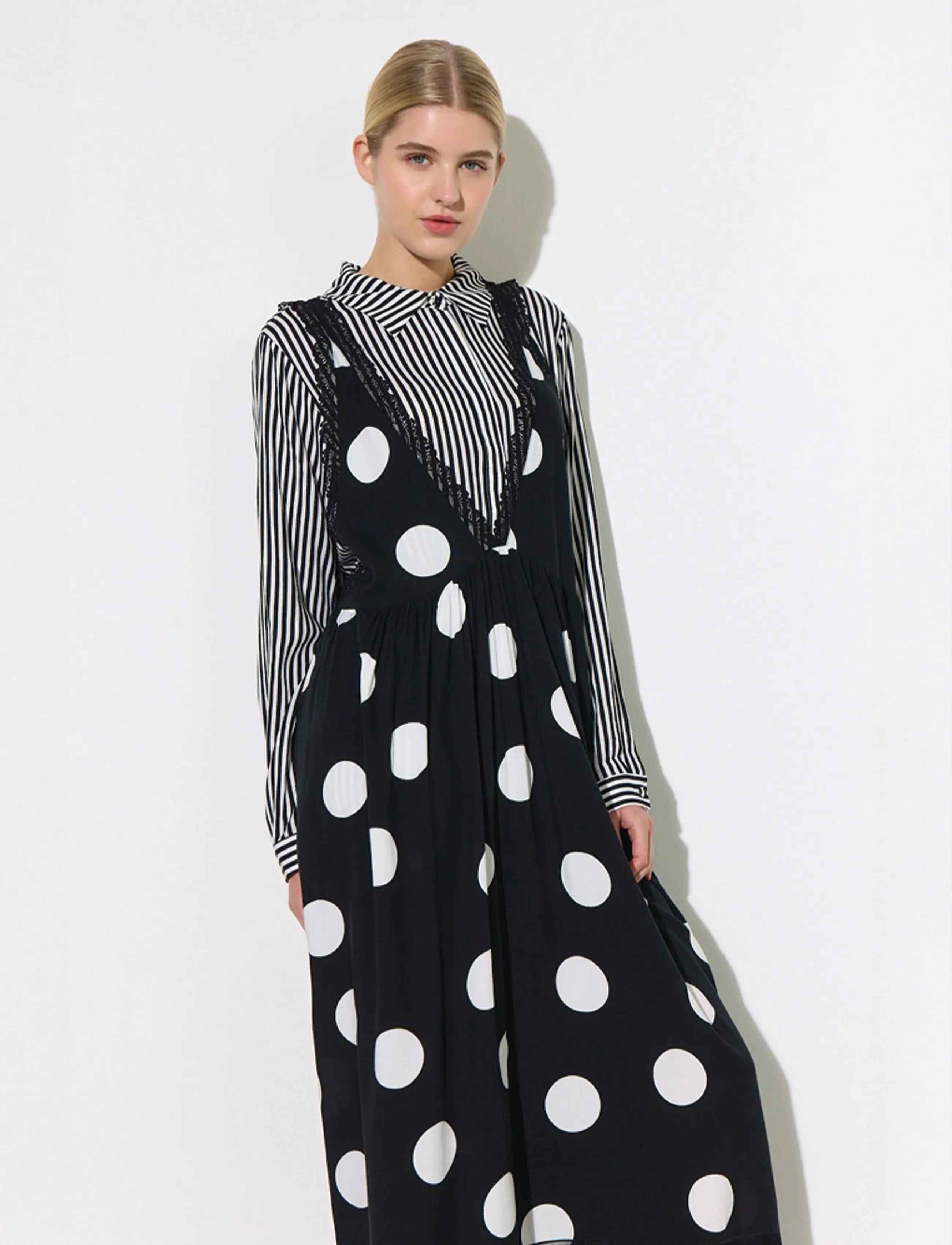 Hunkøn - Vicky Dress - maksikleidid - big dots - 3