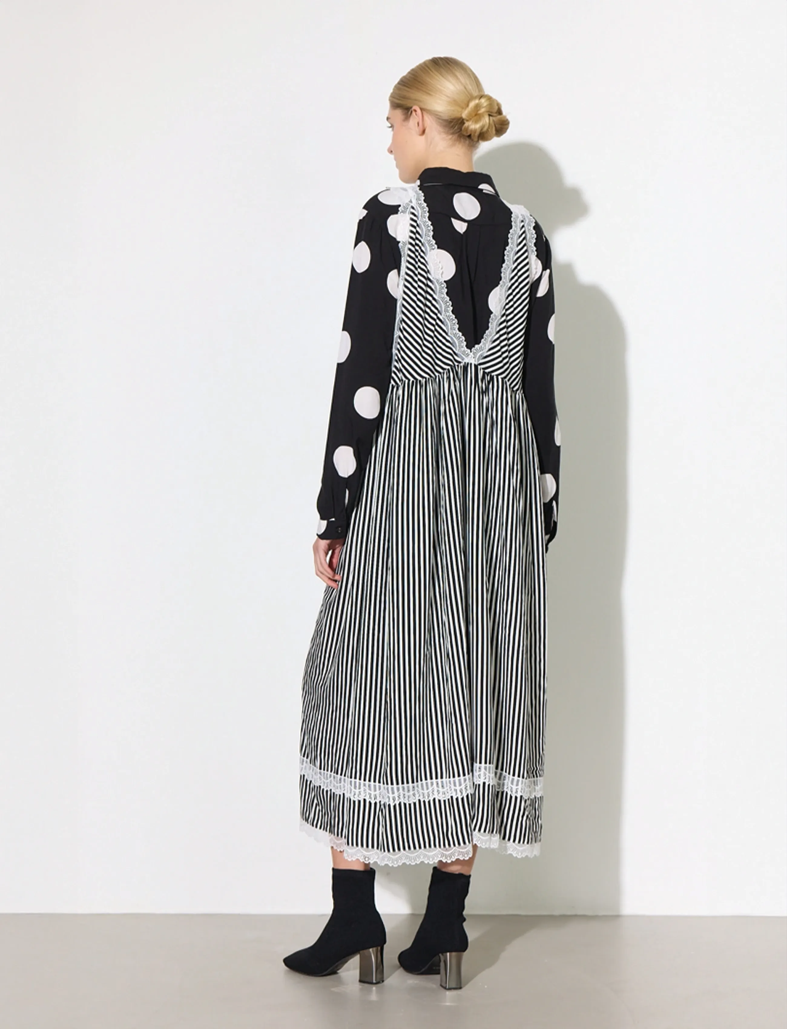 Hunkøn - Vicky Dress - maksikleidid - black striped - 2