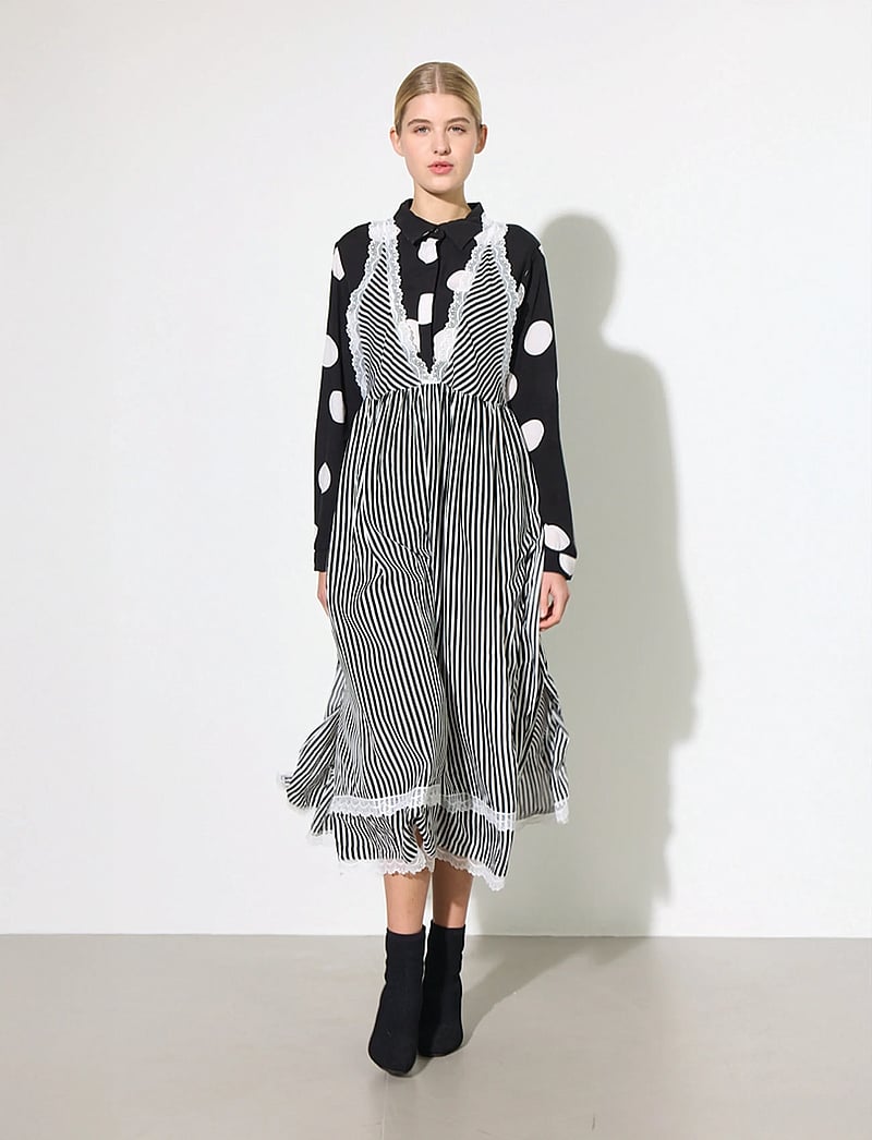 Hunkøn - Vicky Dress - maxi kjoler - black striped - 4