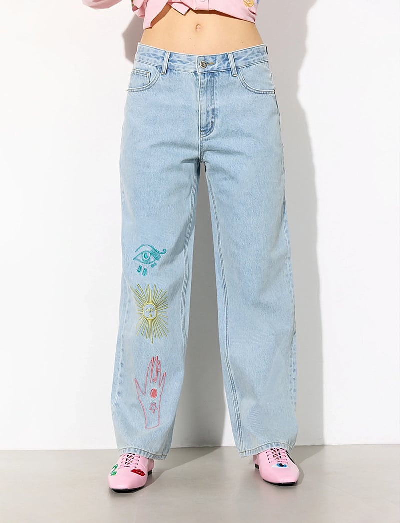 Hunkøn - Kenna Jeans - laia säärega teksad - light denim - 0