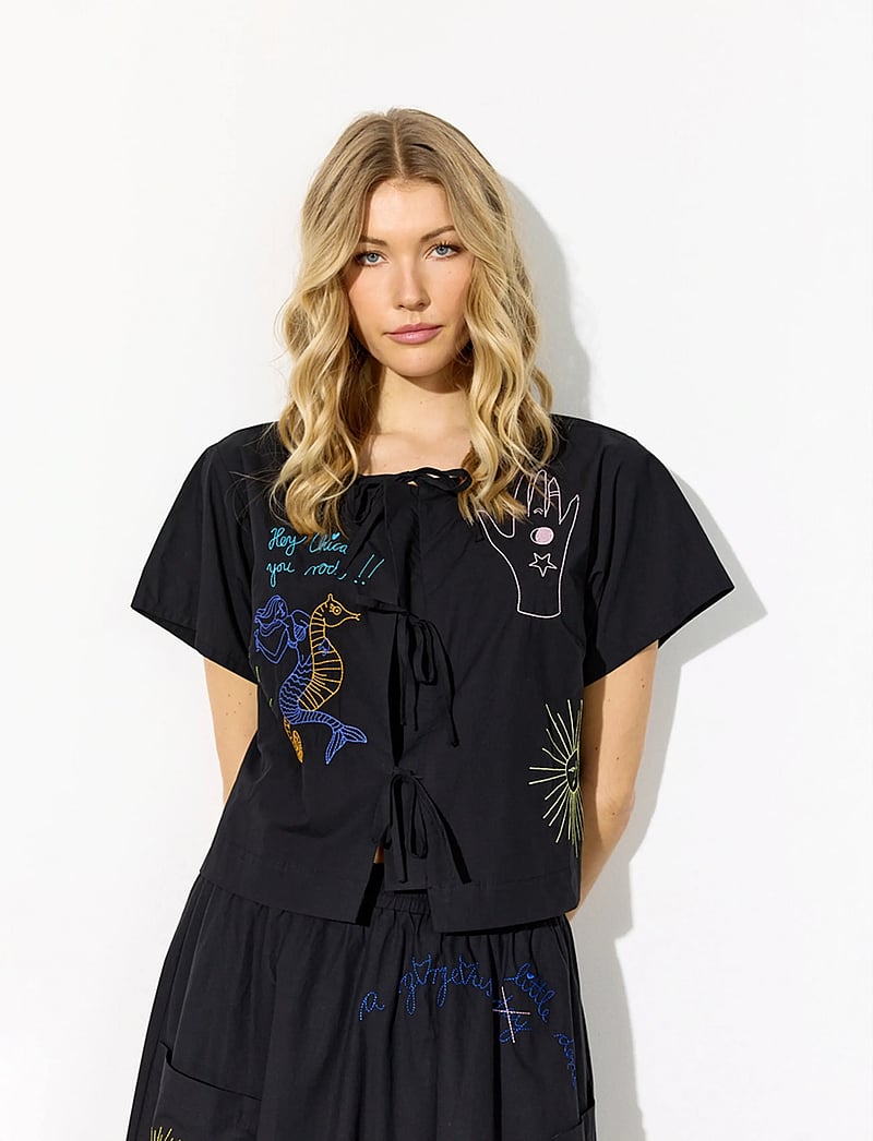 Hunkøn - Nima Shirt - short-sleeved blouses - black - 0