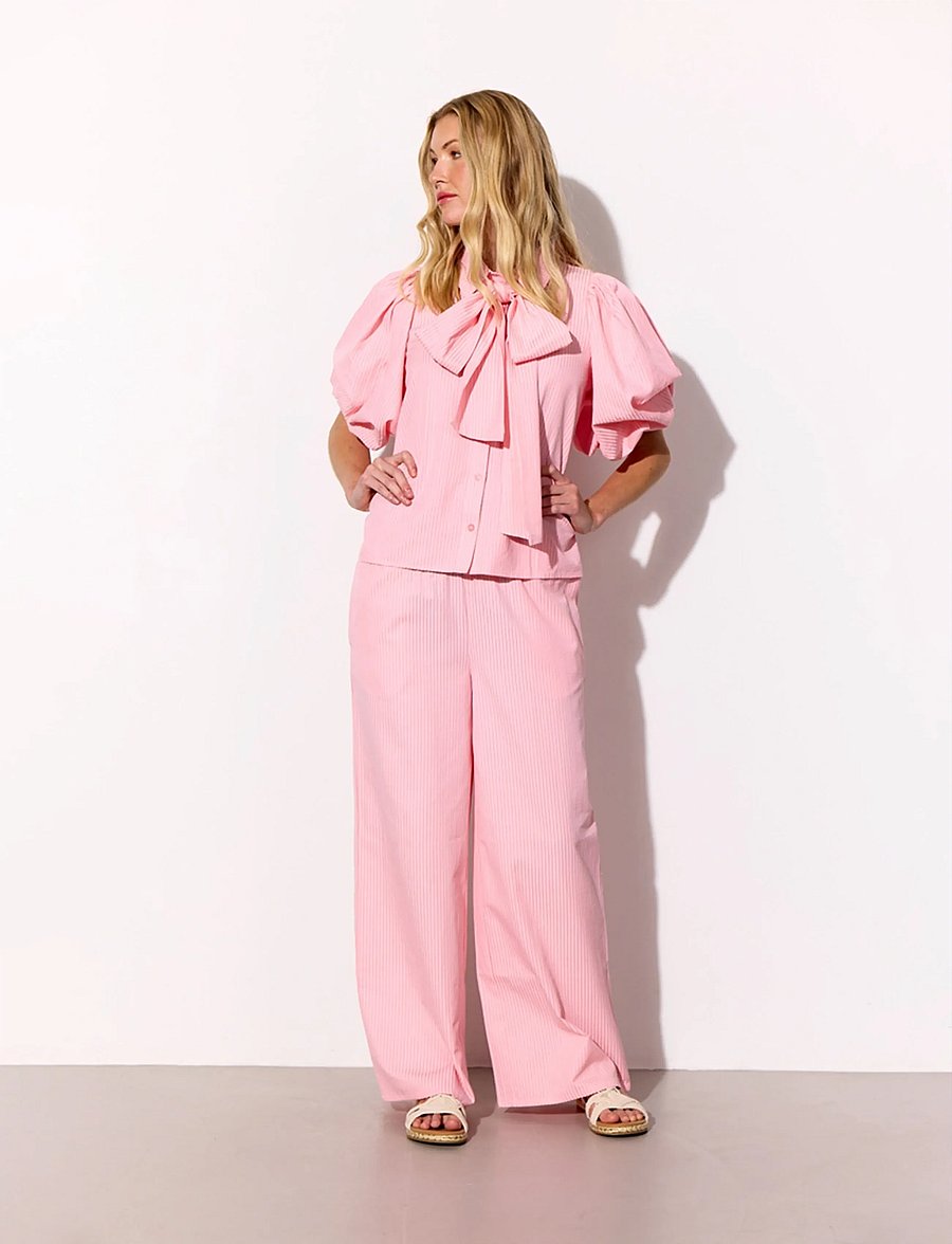 Hunkøn - Gudrun Trousers - vida byxor - pink - 4