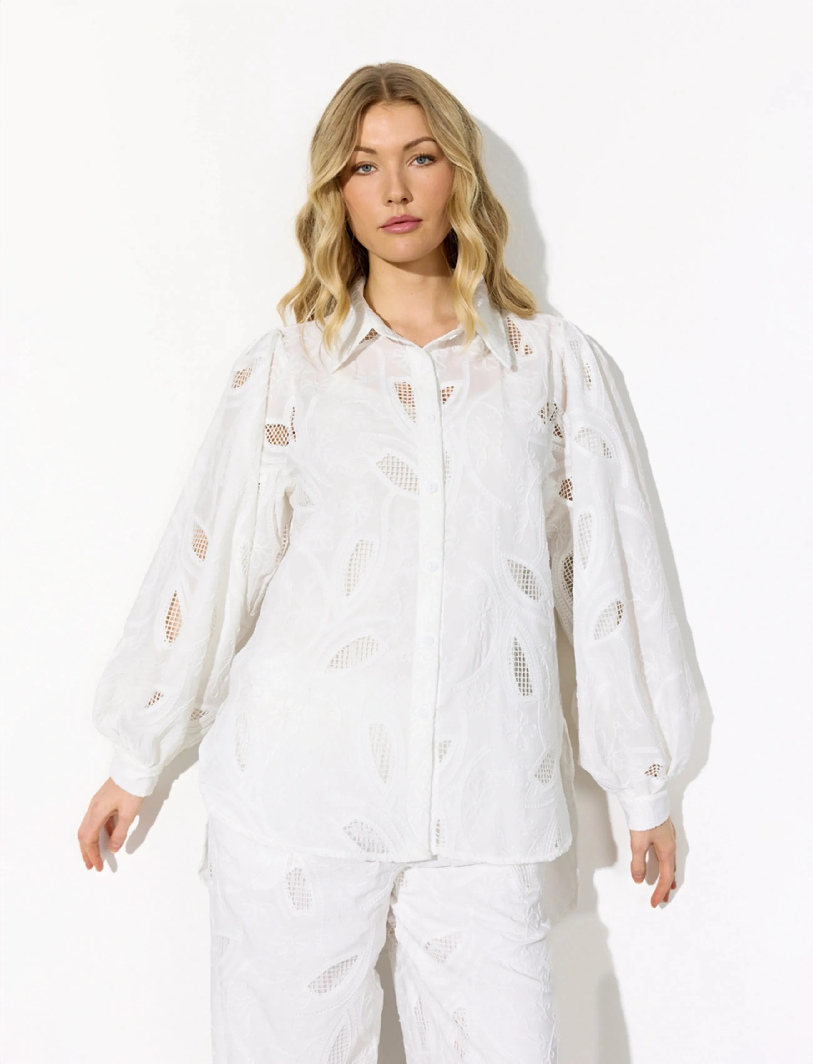 Hunkøn Orla Shirt, M, White, Skjorter > Langærmede, Dame