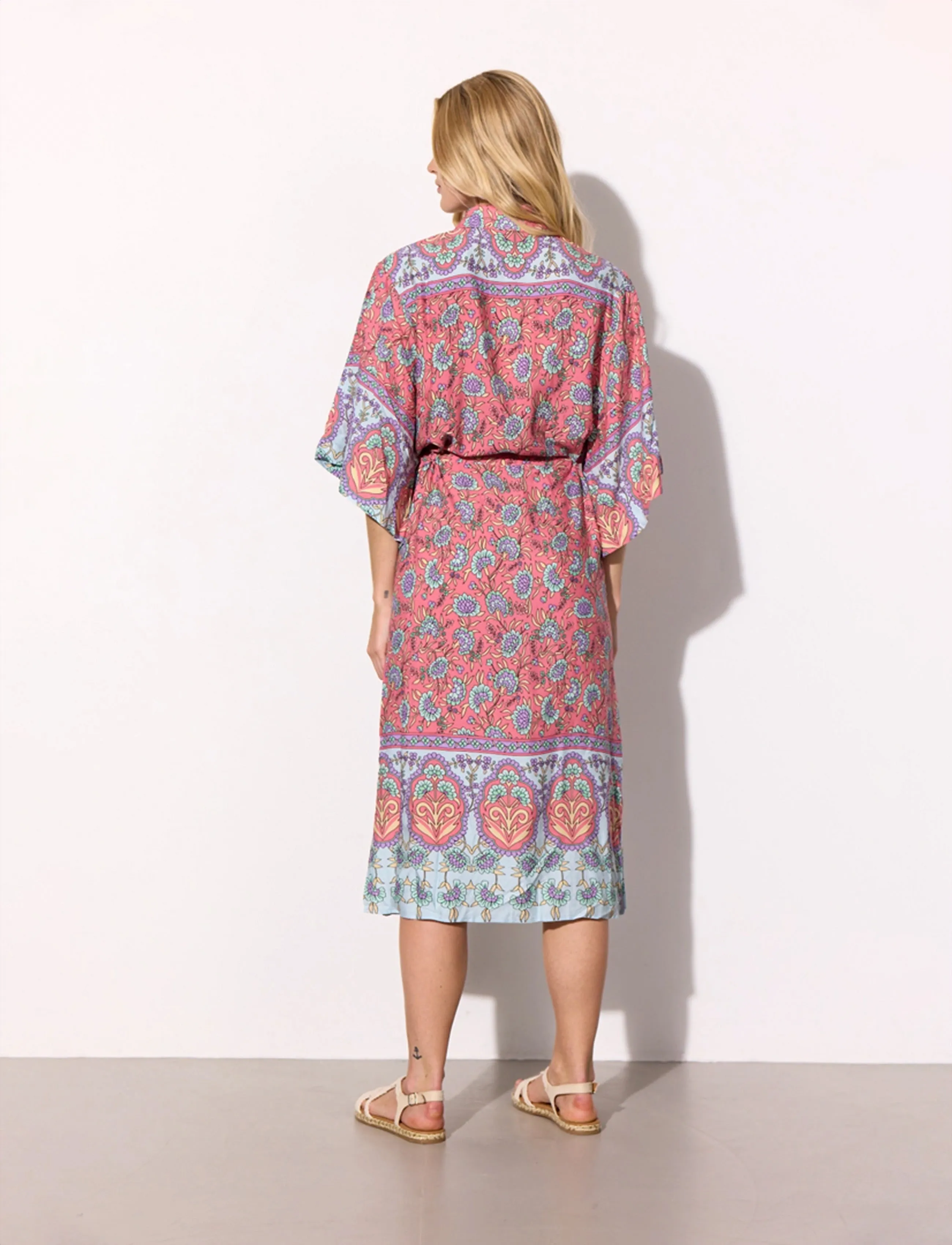 Hunkøn - Helene Kimono - särkkleidid - berry - 2