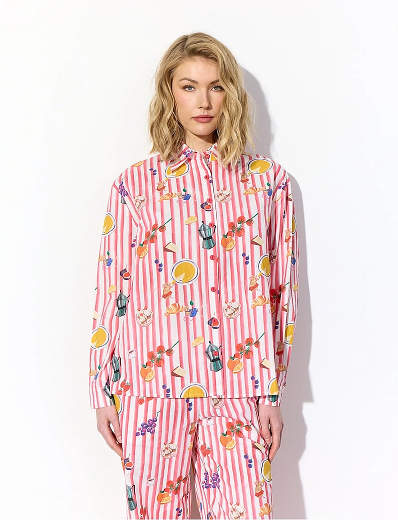 Hunkøn - Jess Shirt - langærmede skjorter - picnic art print - 0