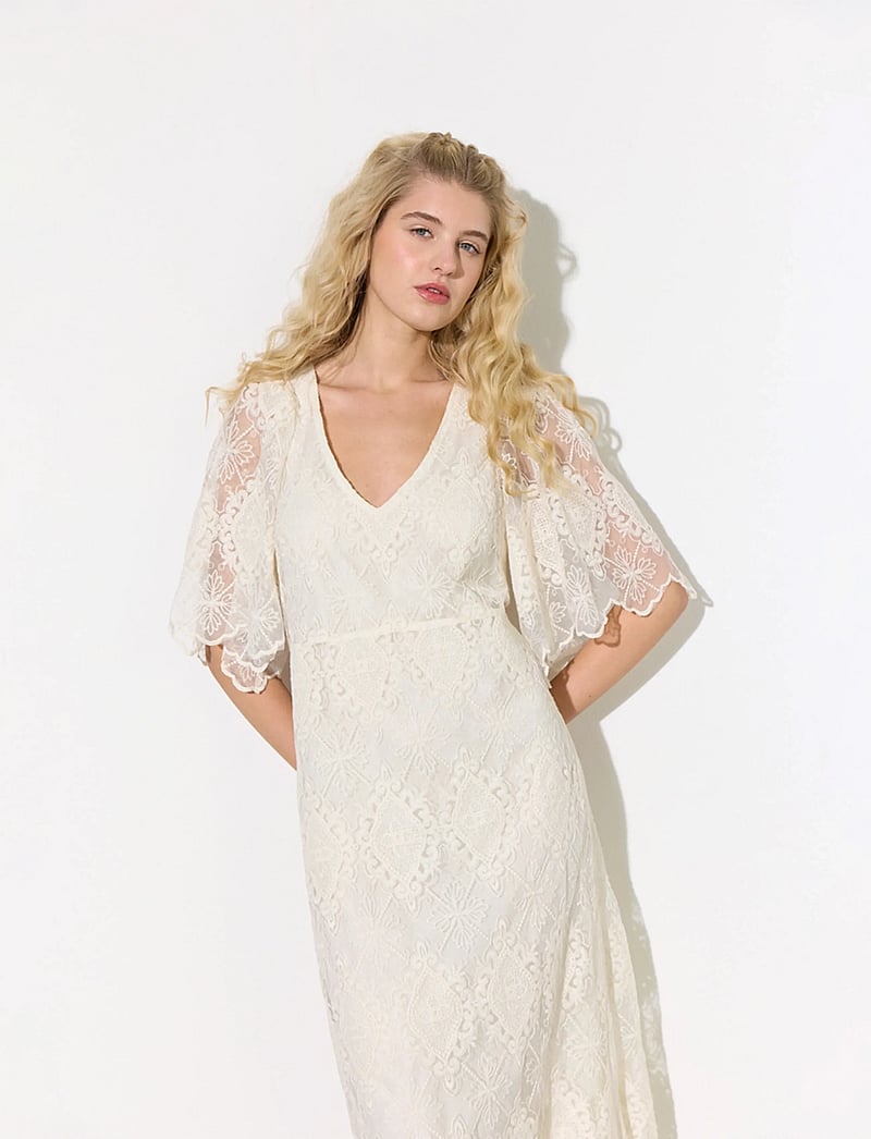 Hunkøn - Lulu Lace Dress - aftenkjoler - cream lace - 4