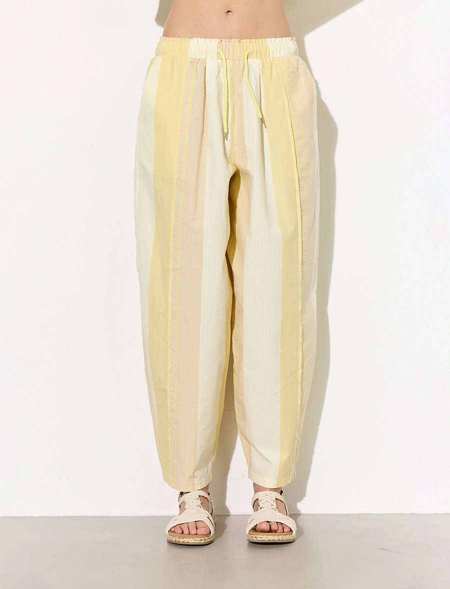 Hunkøn - Tilly Trousers - statinės formos kelnės - yellow - 3