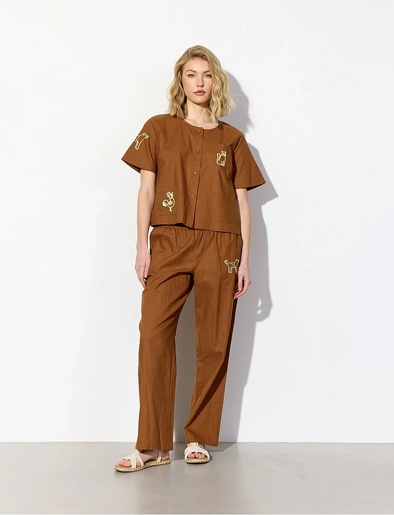 Hunkøn - Nina Shirt - kurzärmlige hemden - brown - 3