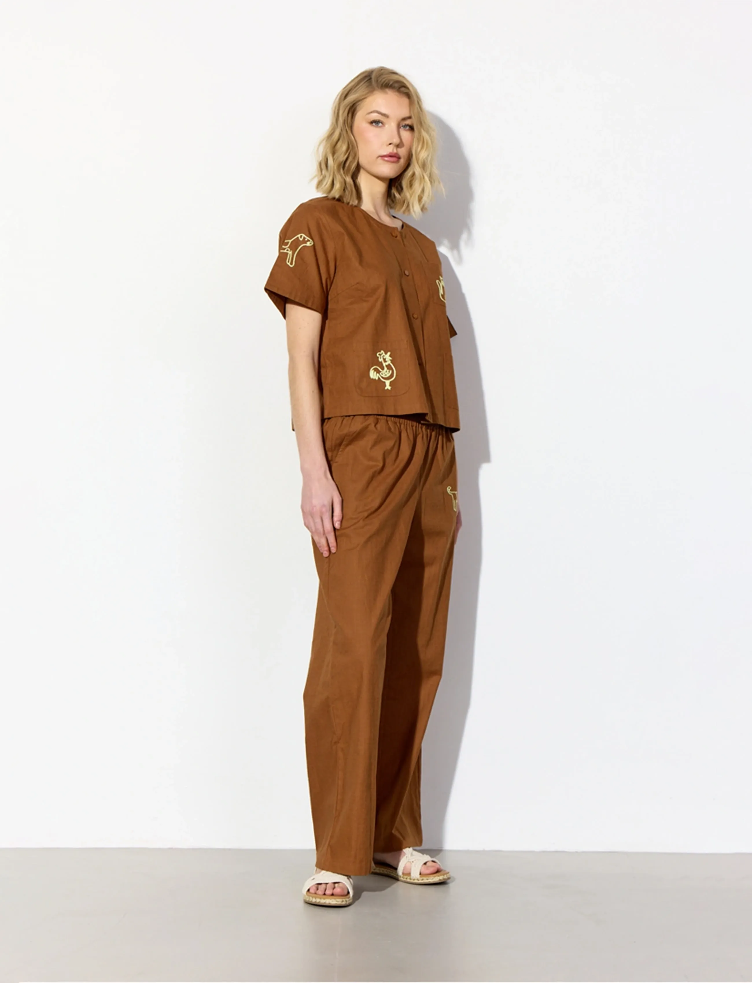 Hunkøn - Nina Shirt - kurzärmlige hemden - brown - 4