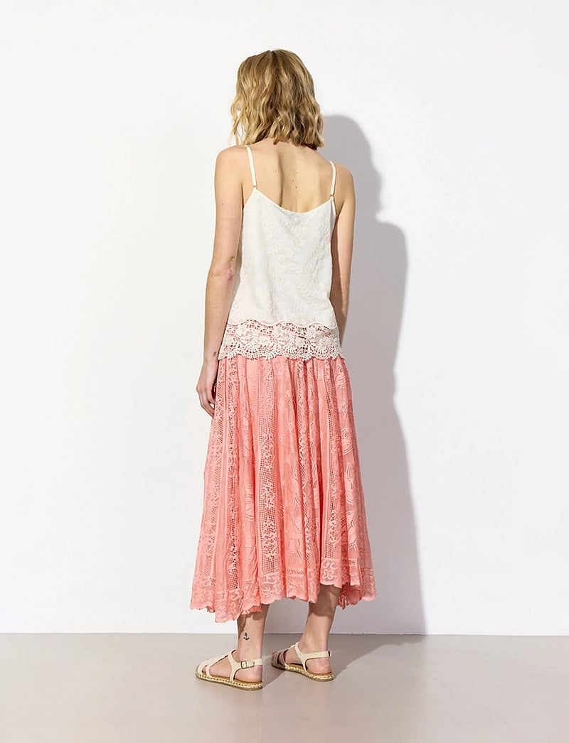 Hunkøn - Stine Skirt - maksiseelikud - peach - 4