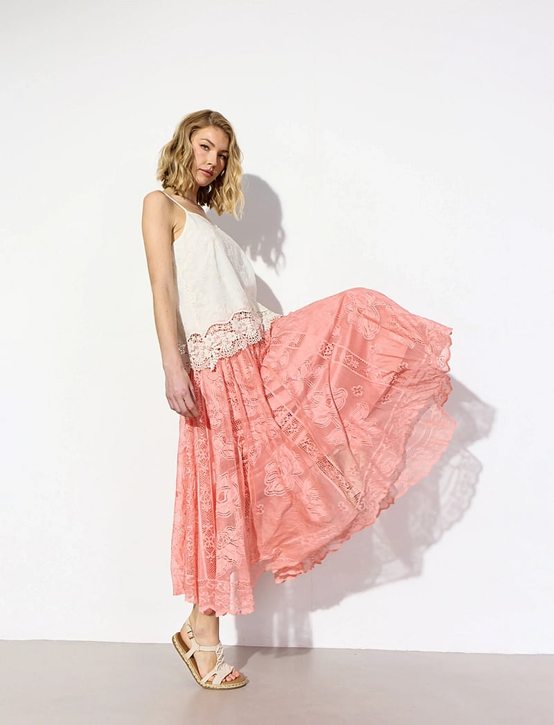 Hunkøn - Stine Skirt - maksiseelikud - peach - 5