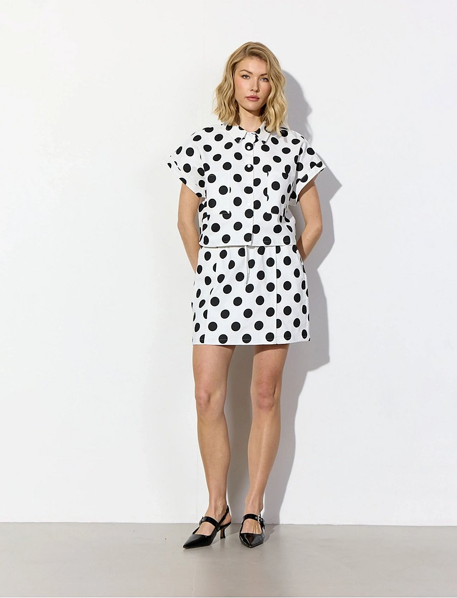 Hunkøn - Divina Skirt - spódnice mini - white w/ dots - 0