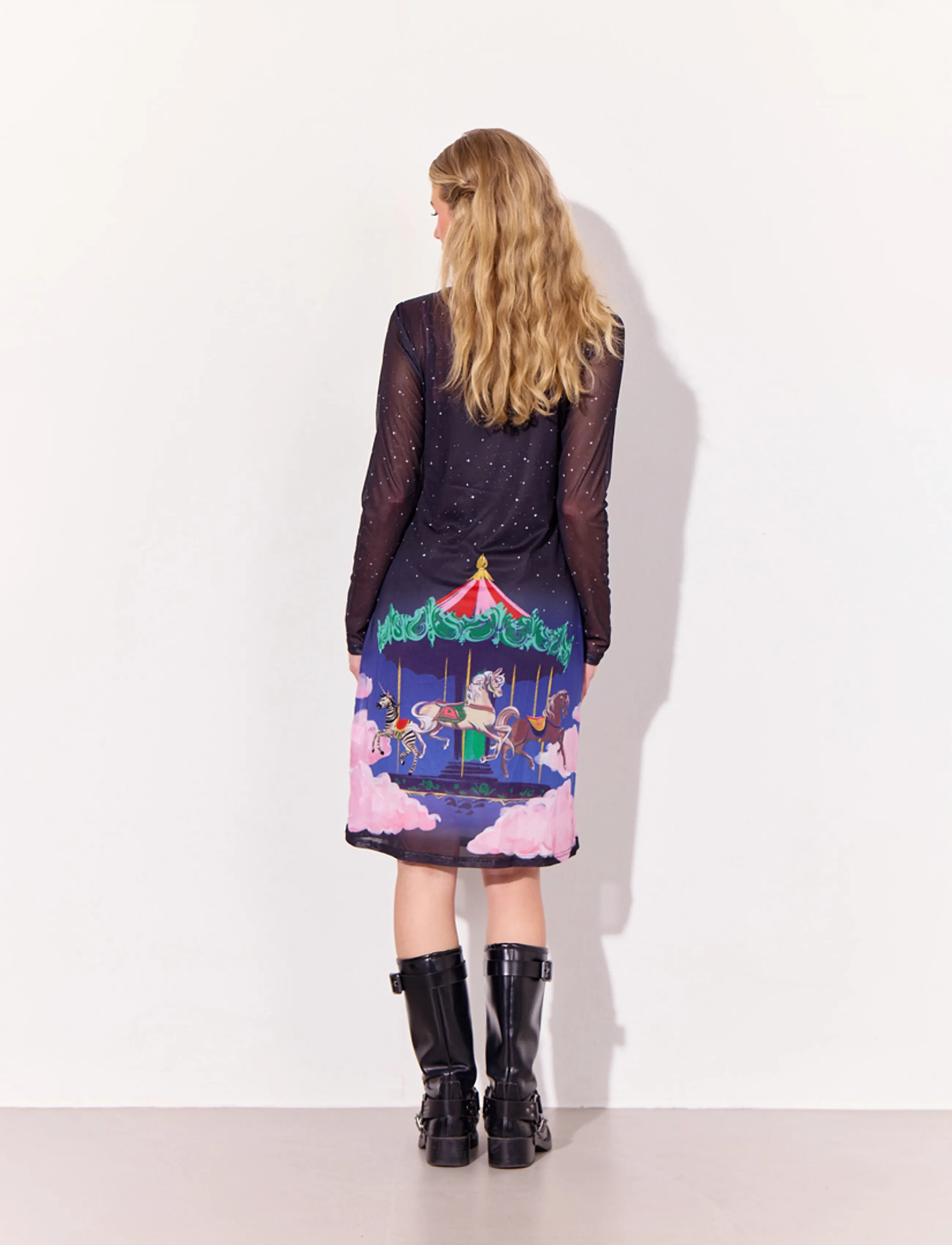 Hunkøn - Calista Mesh Dress - midi dresses - dream fairground art print - 4