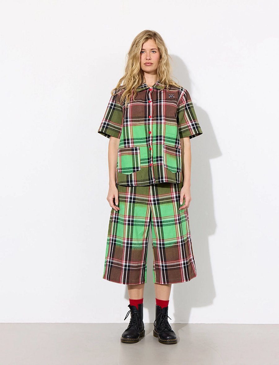 Hunkøn - Ramone Shorts - bermudashorts - green tartan - 4