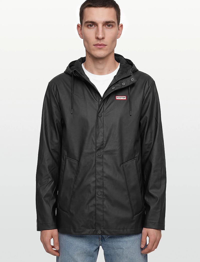 Hunter - IZZY PU HOODED JACKET - regnjackor - black - 3