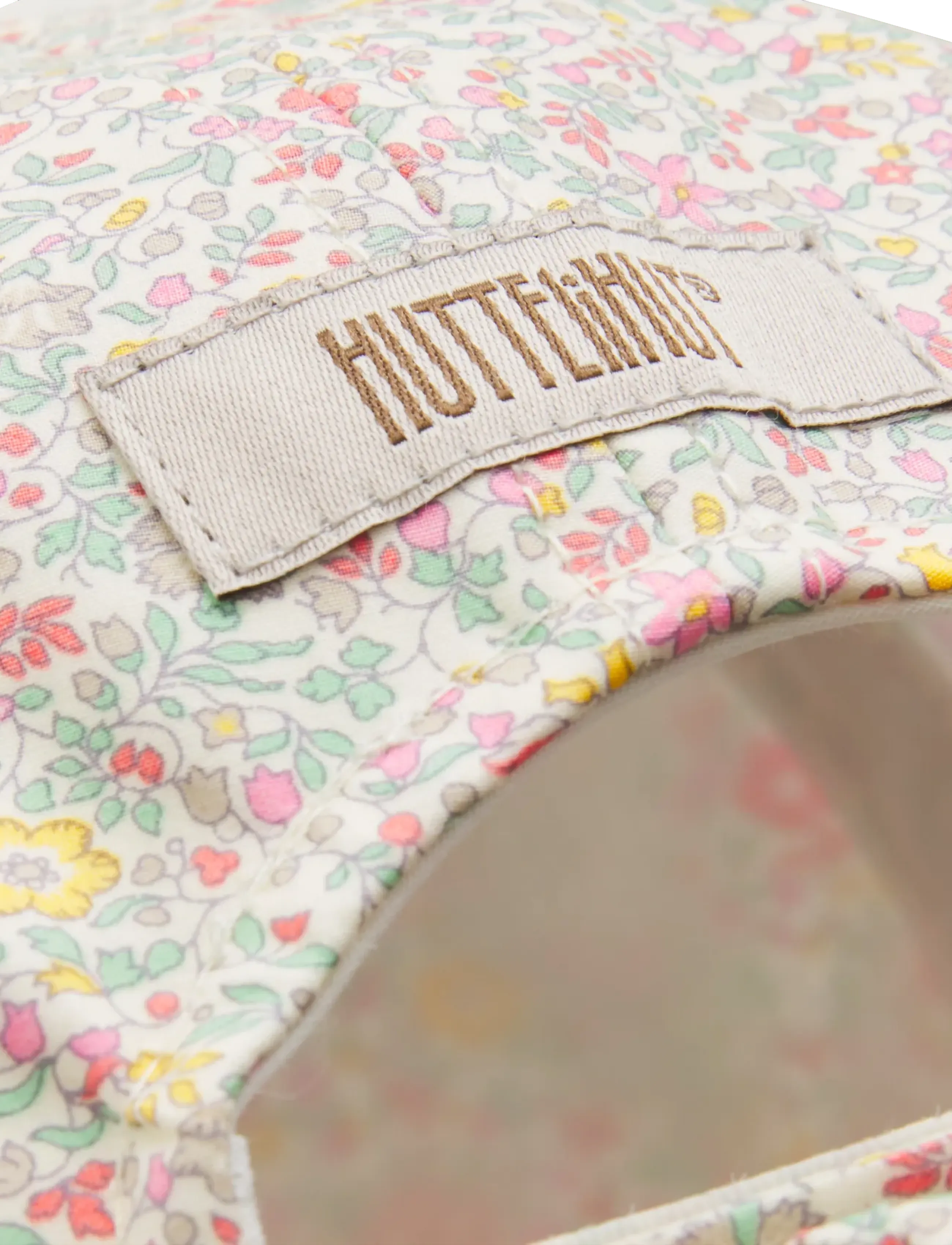Huttelihut - Cap in Liberty Fabric - kepsar - double cream - 4