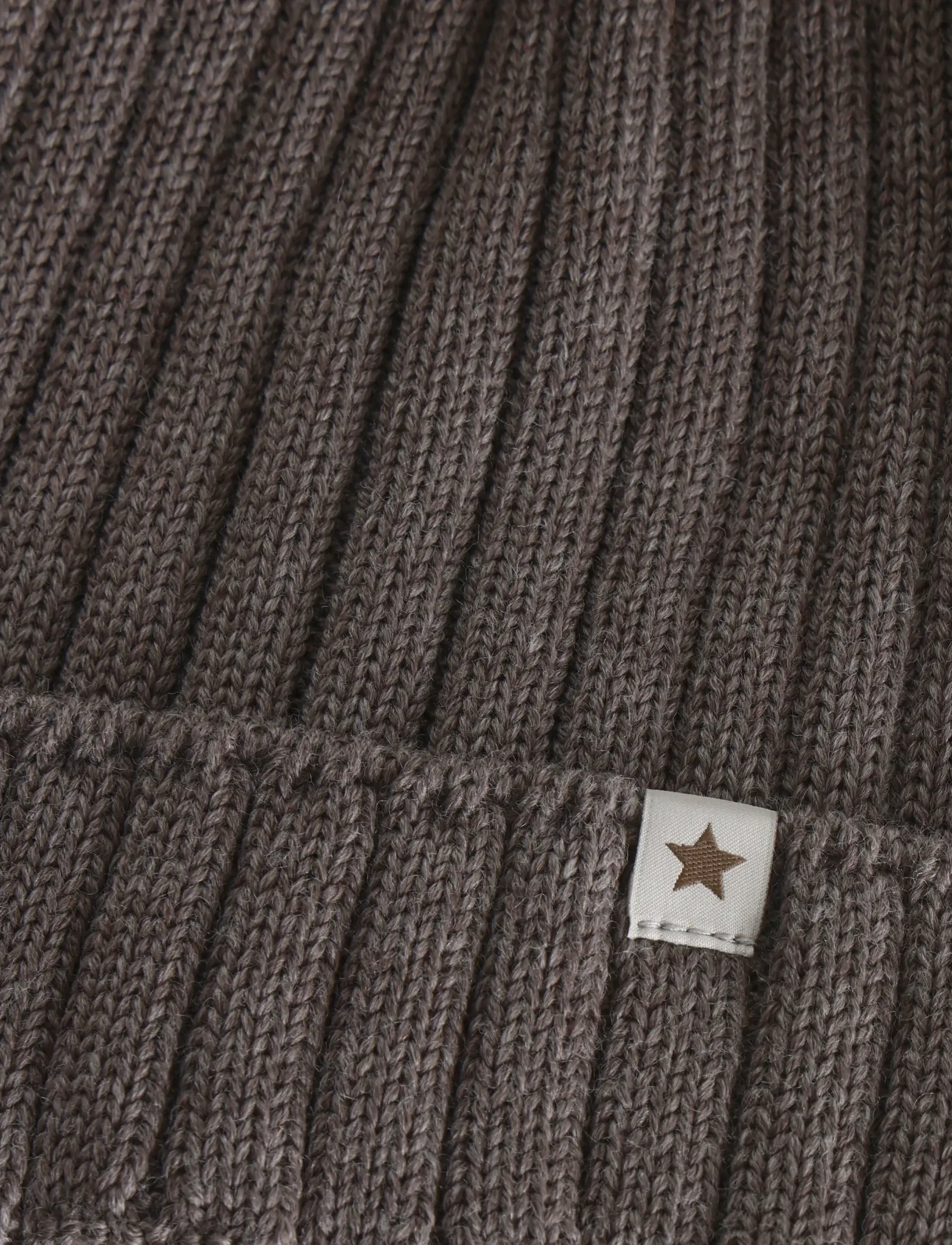 Huttelihut - Hat Knit Alpaca Pompom - vintermössor - brown melange - 2