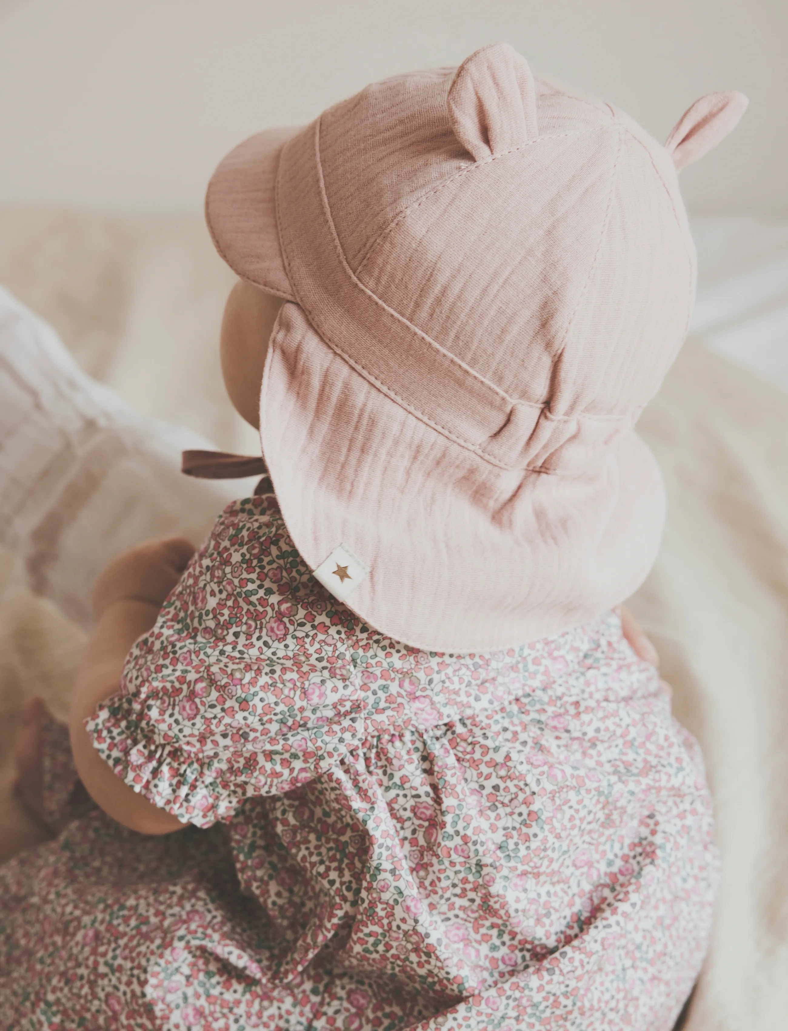 Huttelihut Dress SS in Liberty Fabric - Short-sleeved baby dresses - PLUMERIA / pink/rose