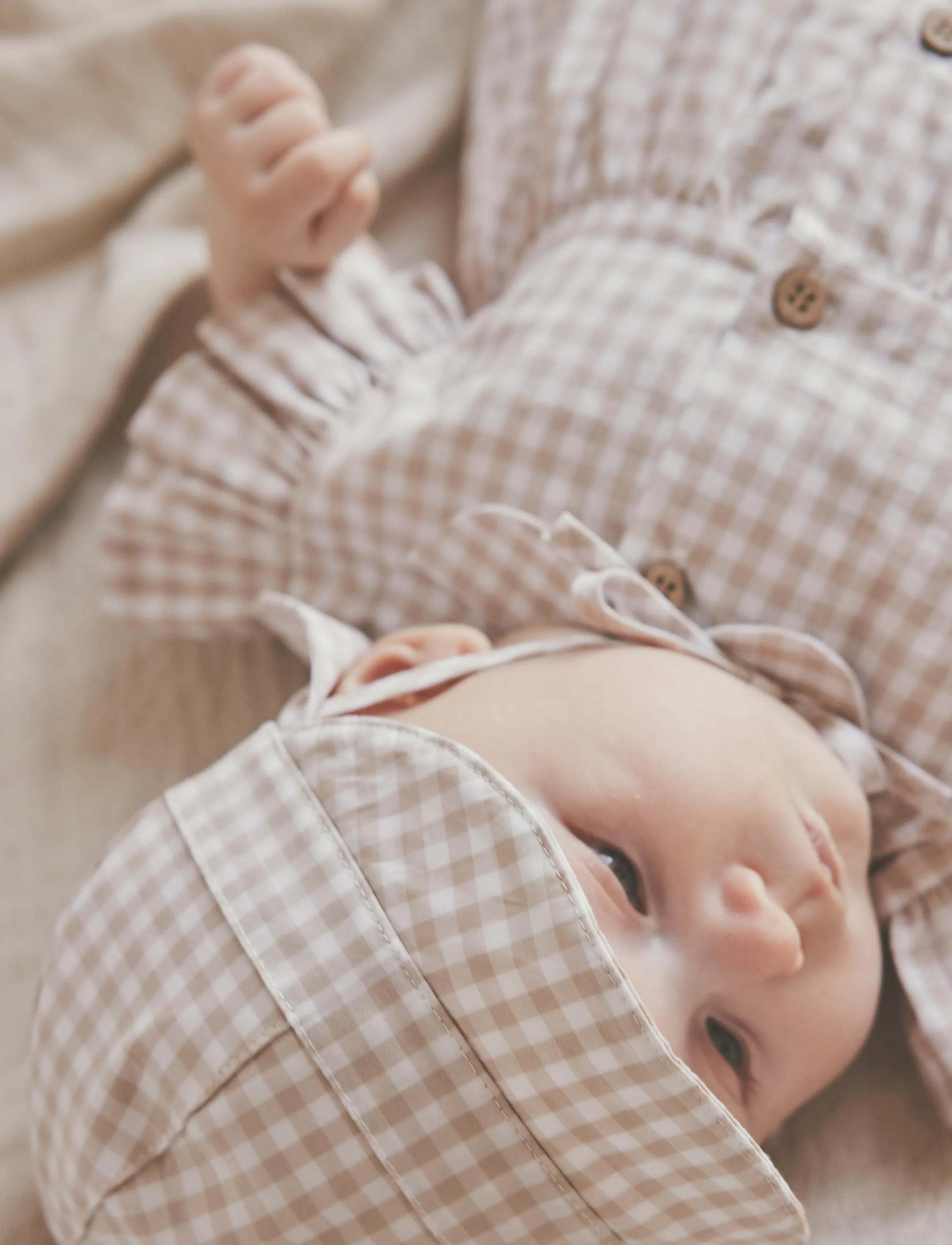 Huttelihut Dress SS Woven Check - Ärmellose Freizeitkleider - WHITE PEPPER / beige