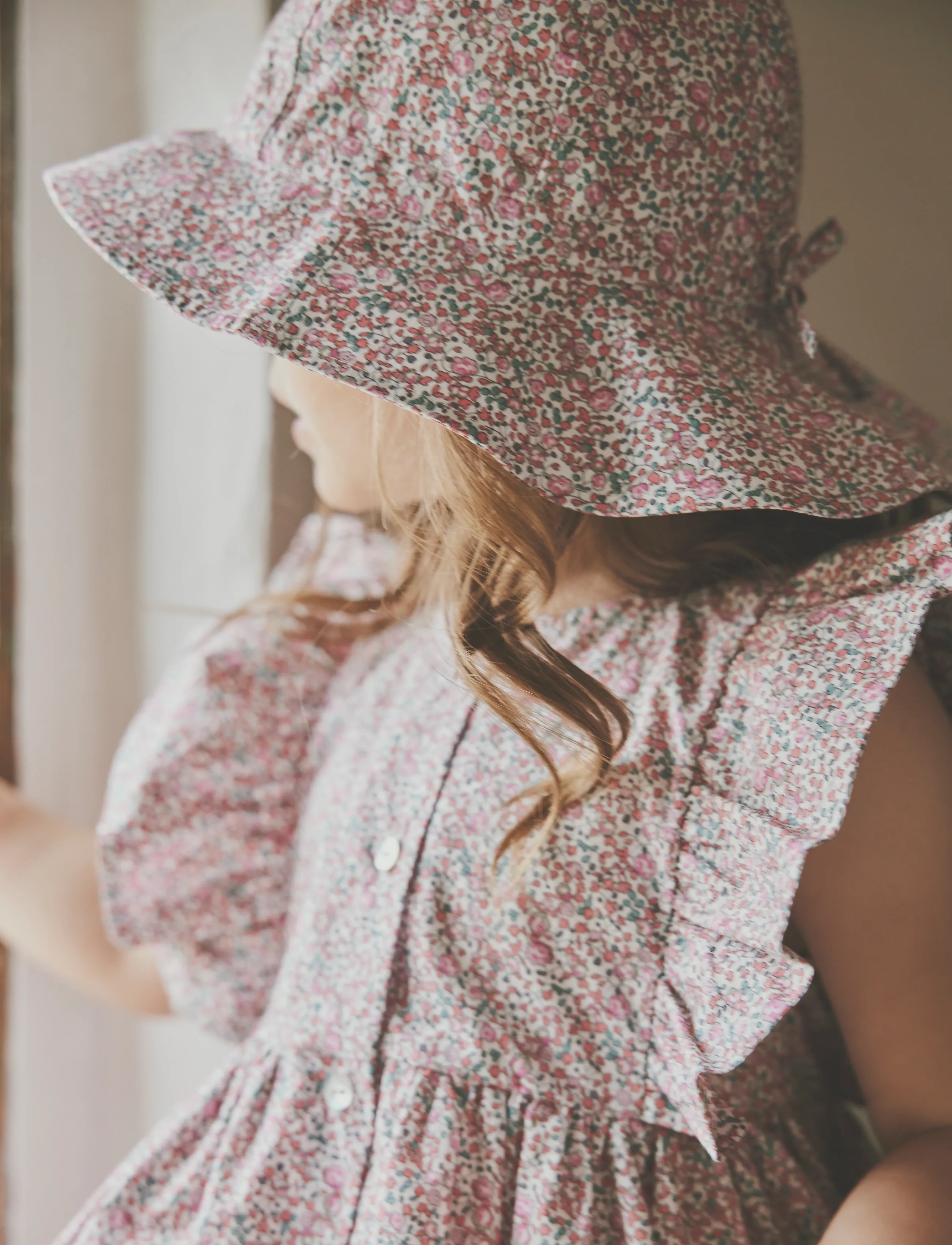 Huttelihut - Dress SS in Liberty Fabric - lühikeste varrukatega vabaaja kleidid - plumeria - 4