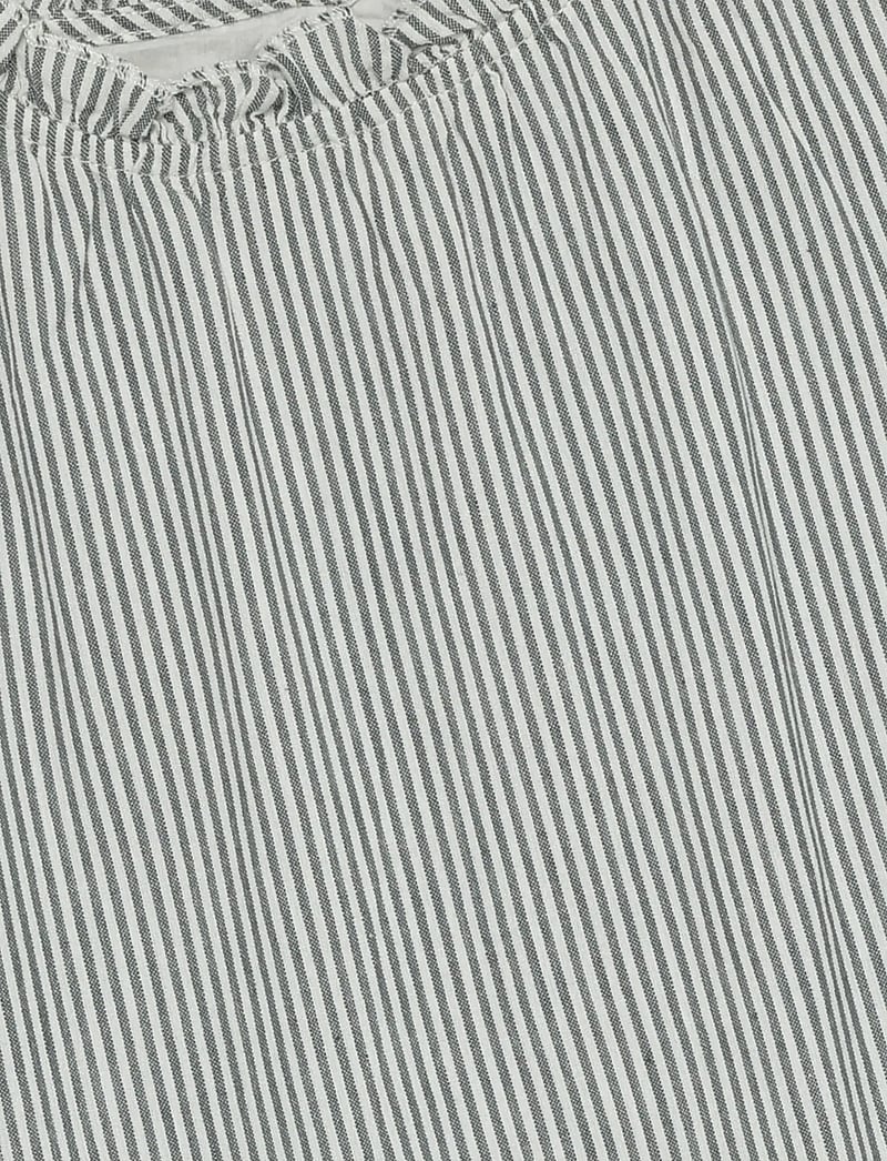 Huttelihut - Dress YD Stripe - kurzärmelige freizeitkleider - bering sea - 3