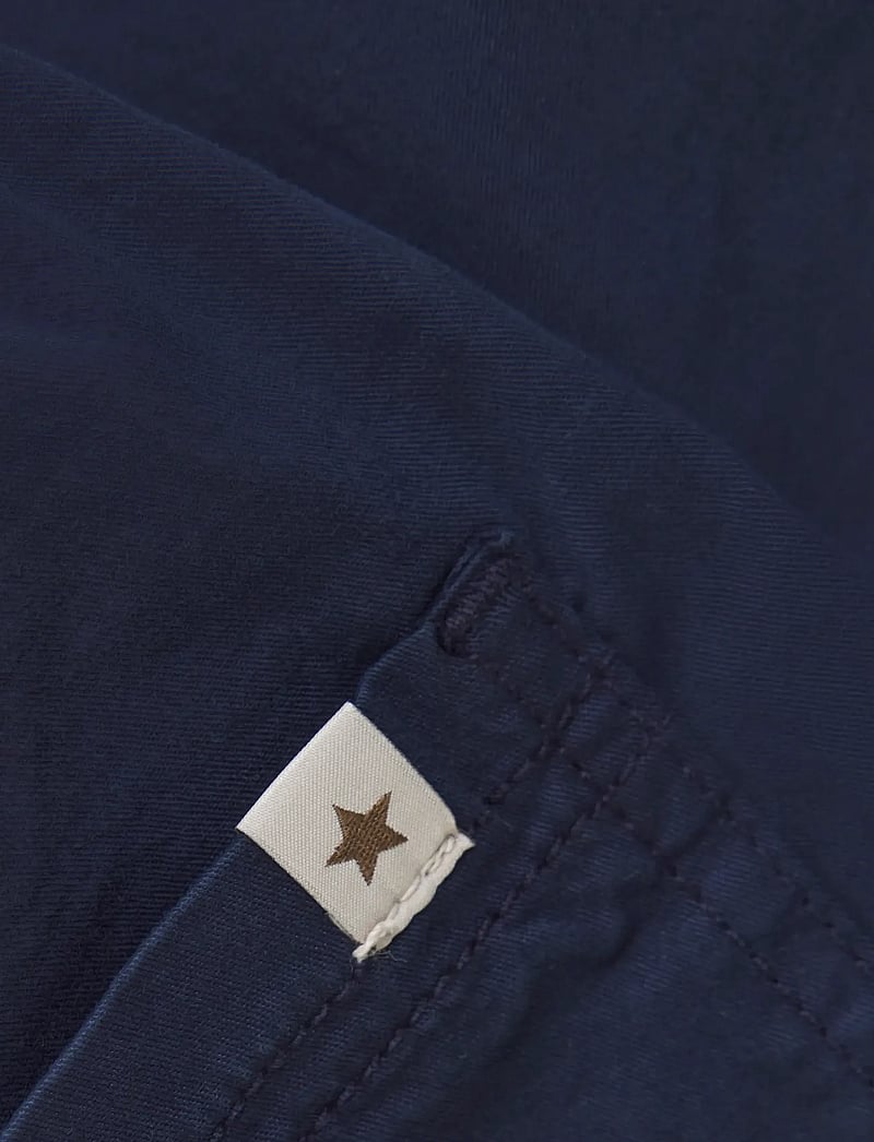 Huttelihut - Shorts Woven - casual shorts - navy blazer - 2