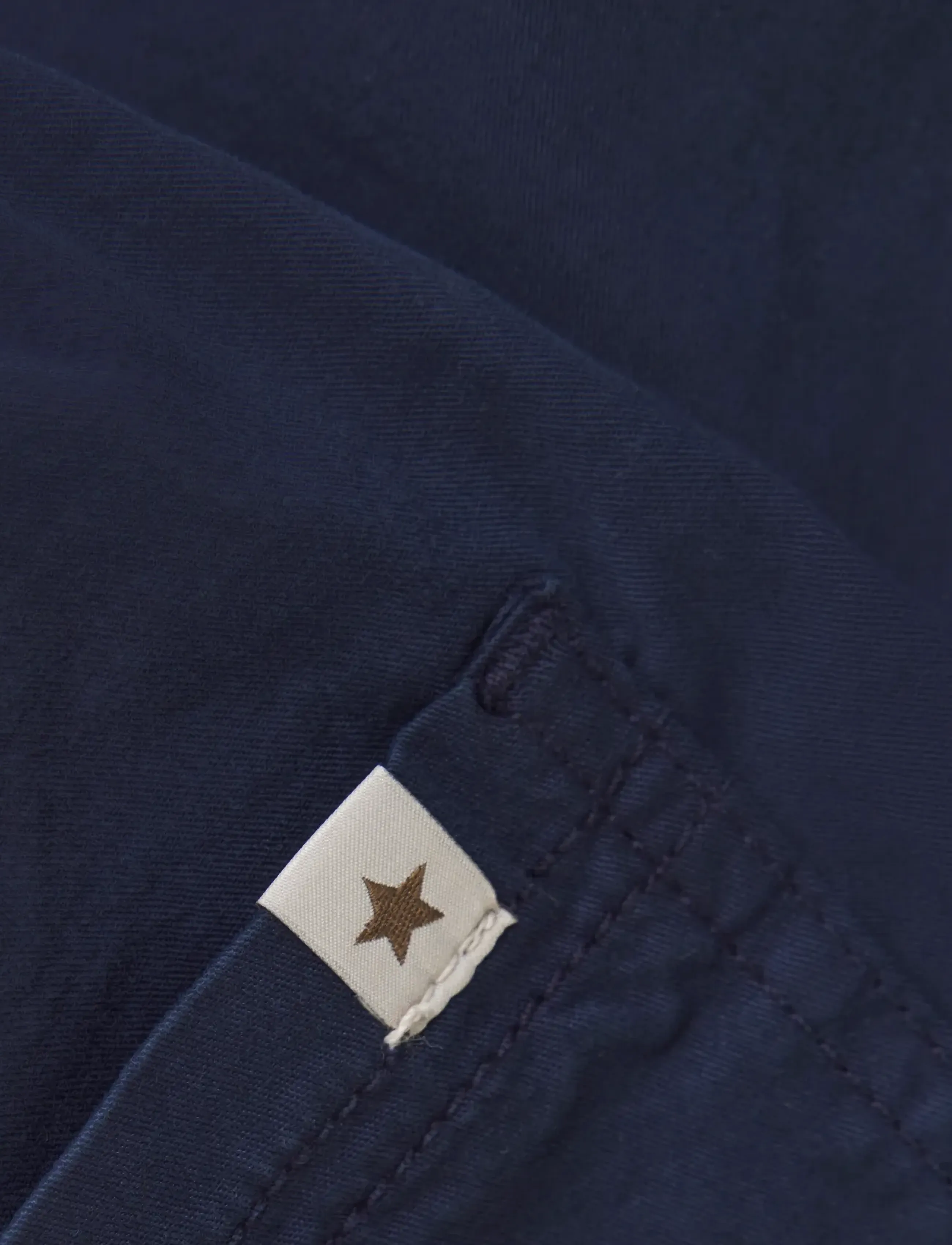 Huttelihut - Shorts Woven - ikdienas šorti - navy blazer - 2