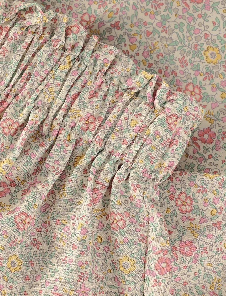 Huttelihut - Skirt in Liberty Fabric - kurze röcke - double cream - 2